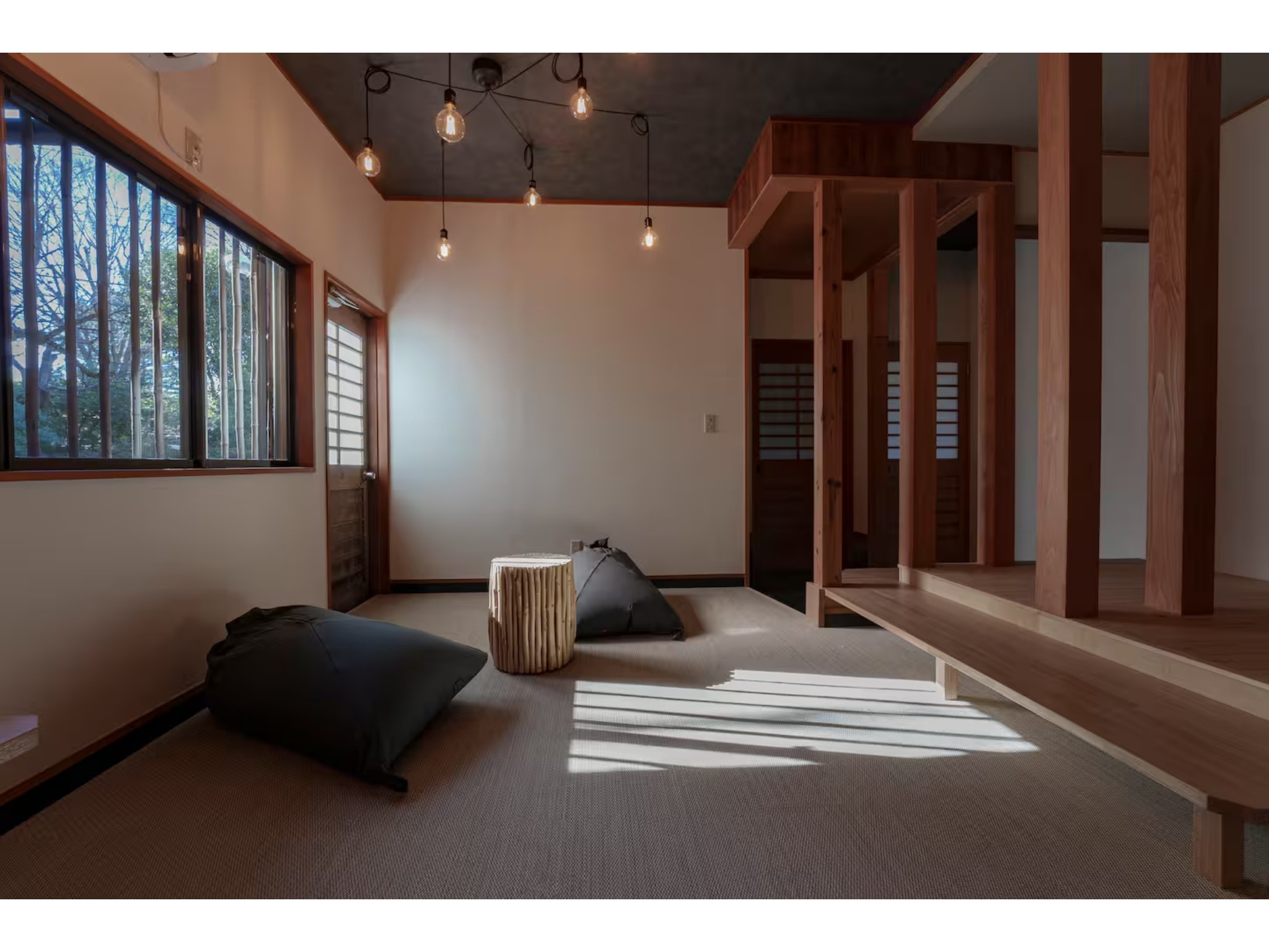 けやき坂(静岡県伊東市のまるまる貸切の一軒家) のnull