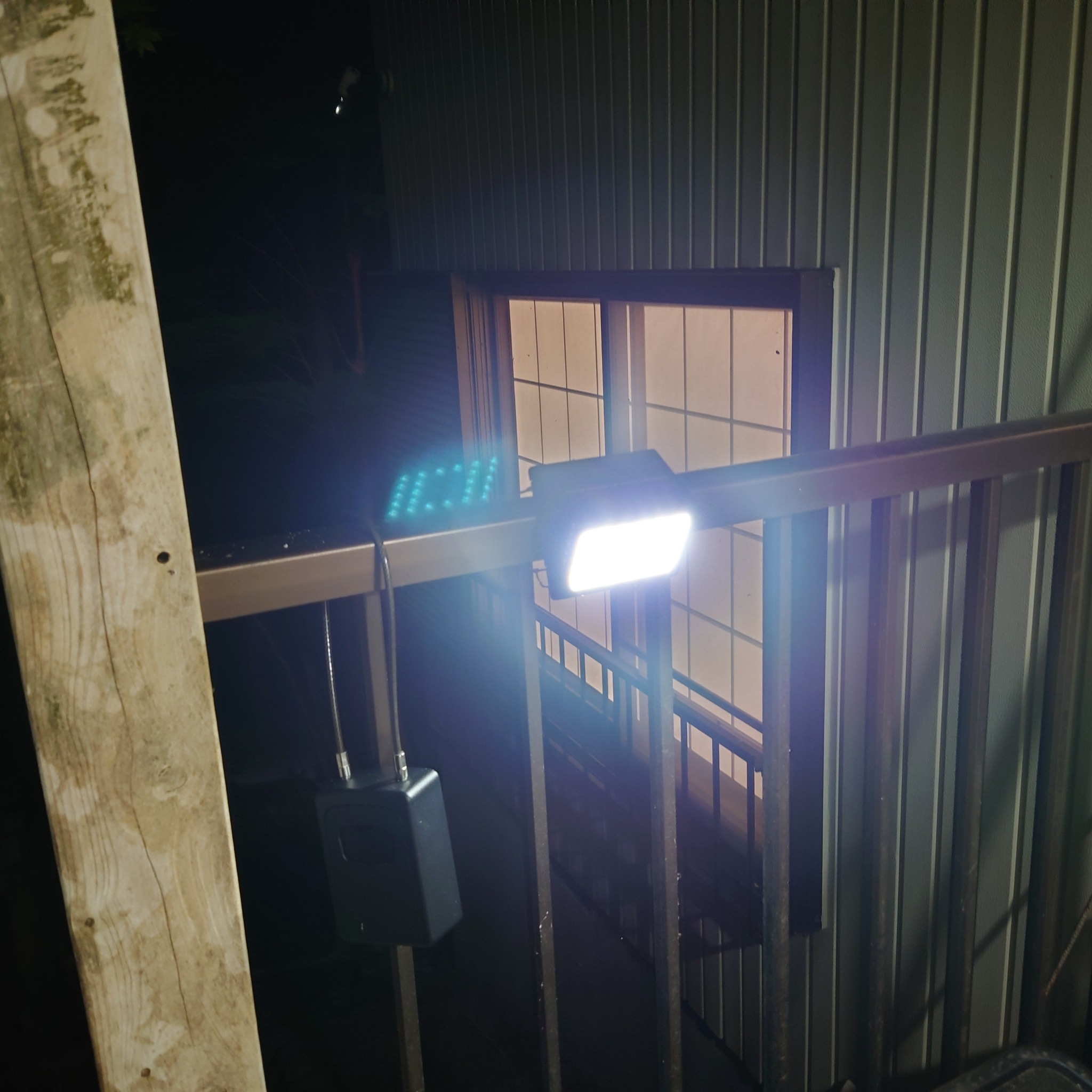 自然に囲まれた癒し空間の貸し切り別荘(源泉100%かけ流し温泉付き)/民泊のnull