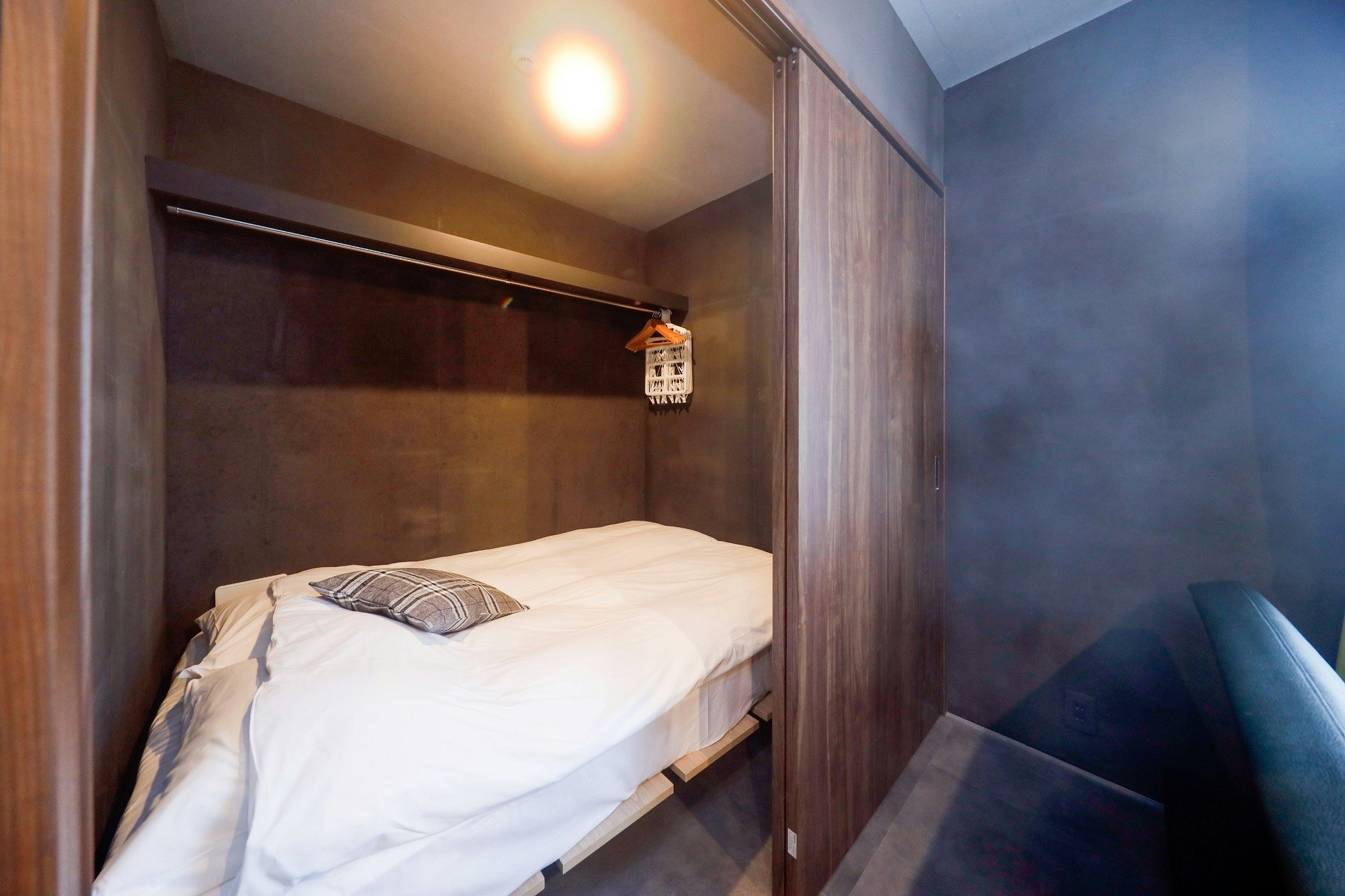 A*梅ヶ丘駅から徒歩4分/新宿駅・下北沢まで直通/3名収容/Wi-Fi完備 