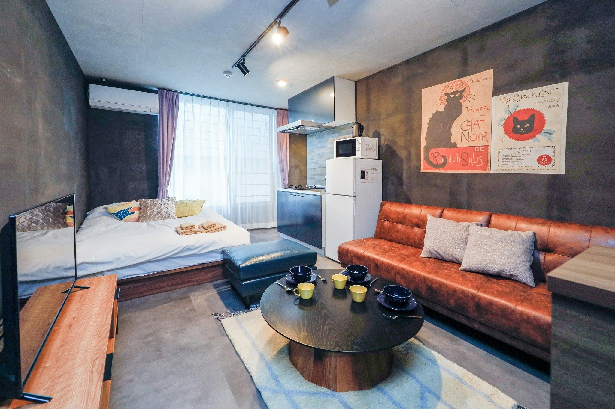 C*梅ヶ丘駅から徒歩4分/新宿駅・下北沢まで直通/3名収容/Wi-Fi完備