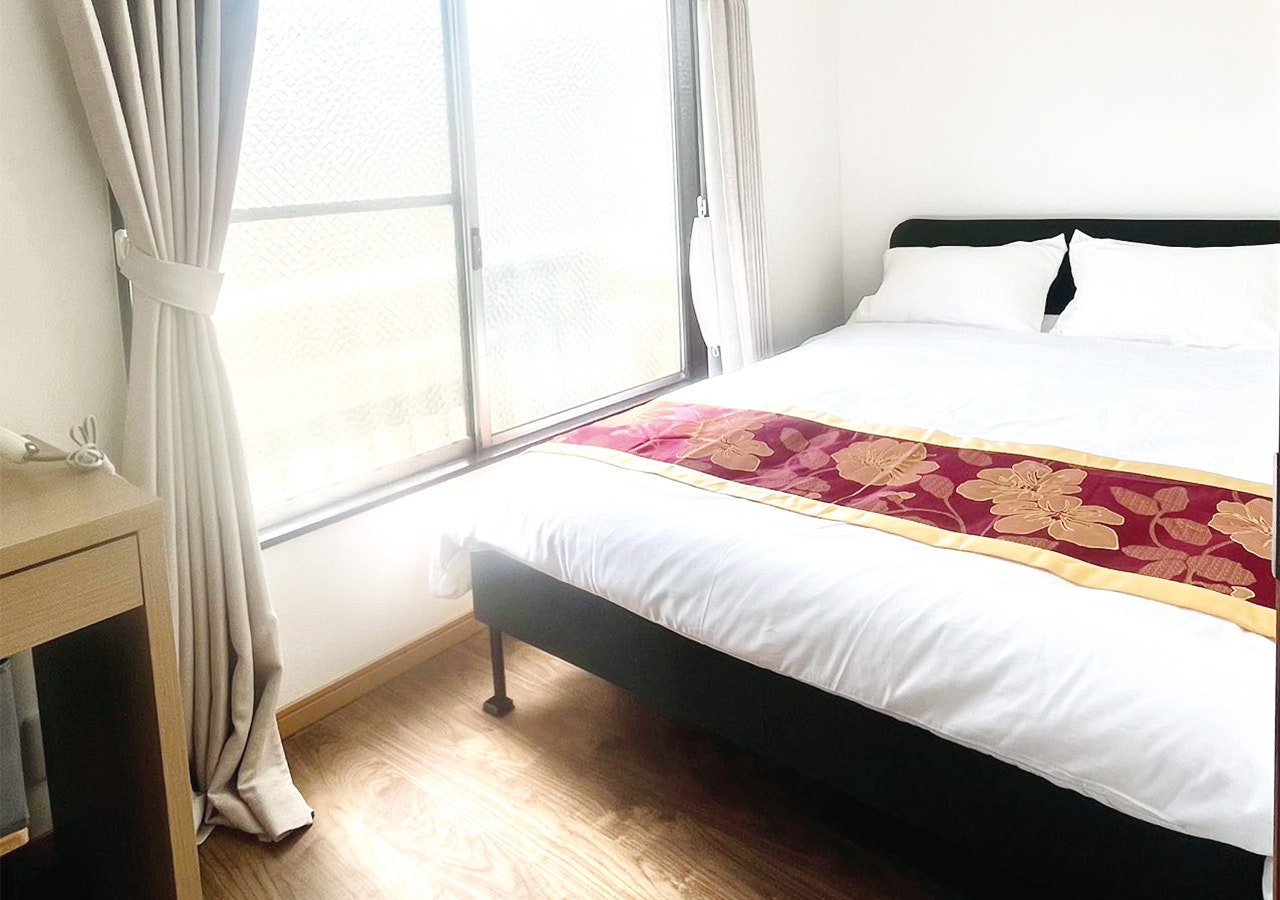 ダブルベッドx1-A02