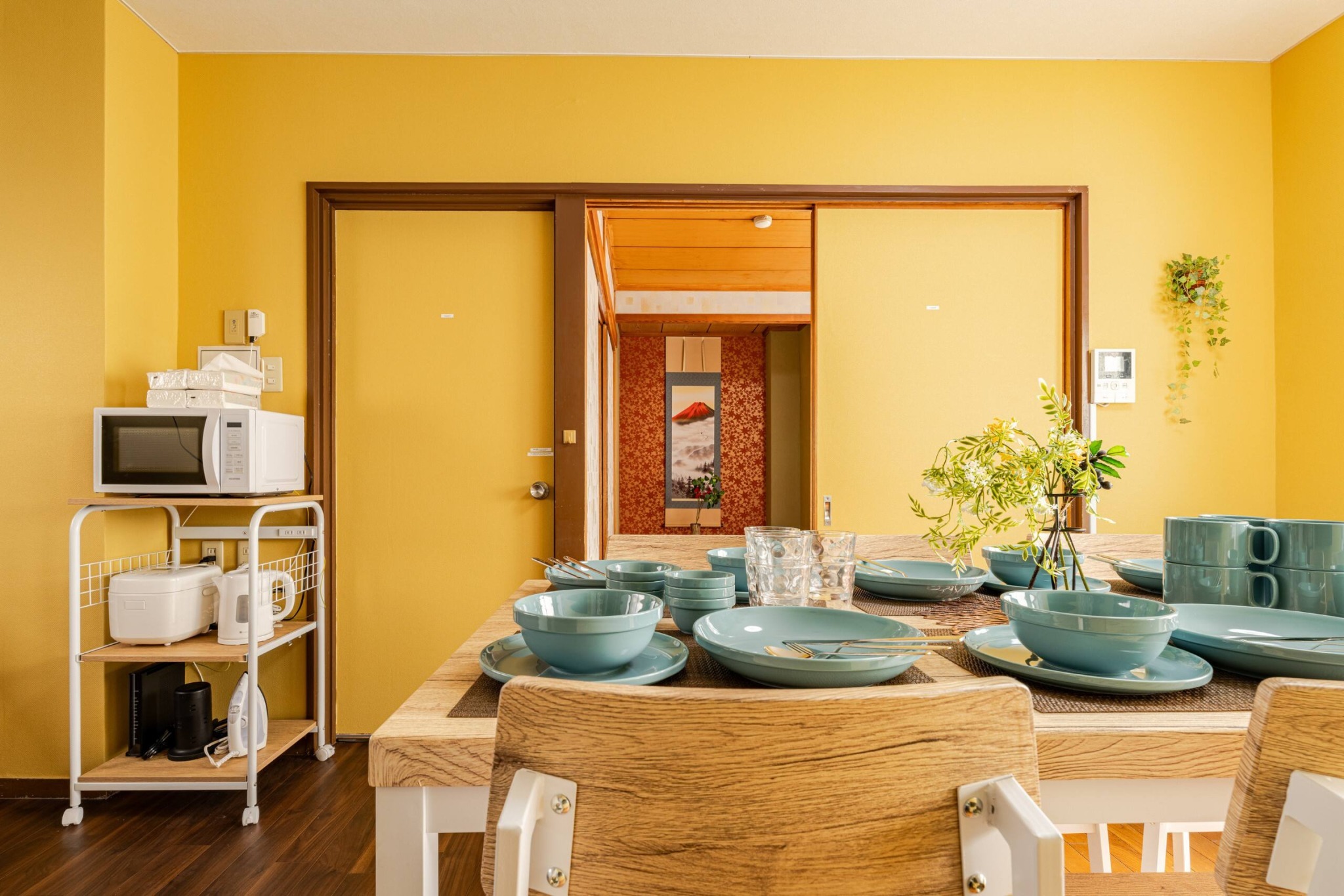 梅田駅まで電車で2分!MAX16人/2トイレ/FN51