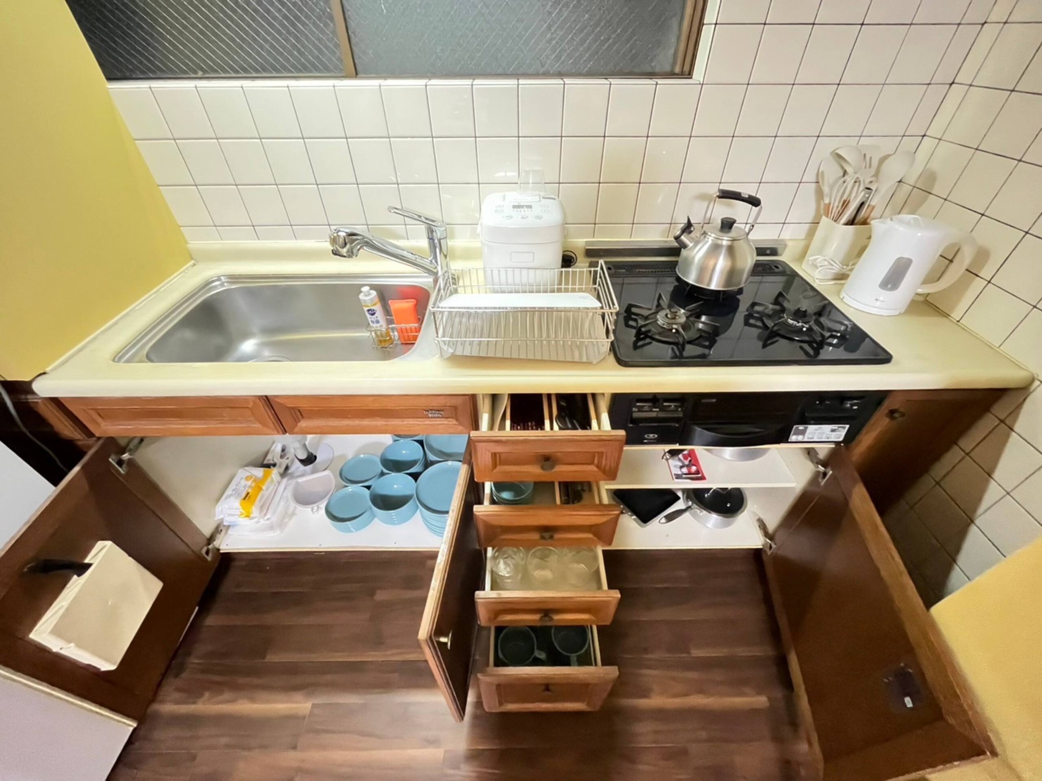 梅田駅まで電車で2分!MAX16人/2トイレ/FN51