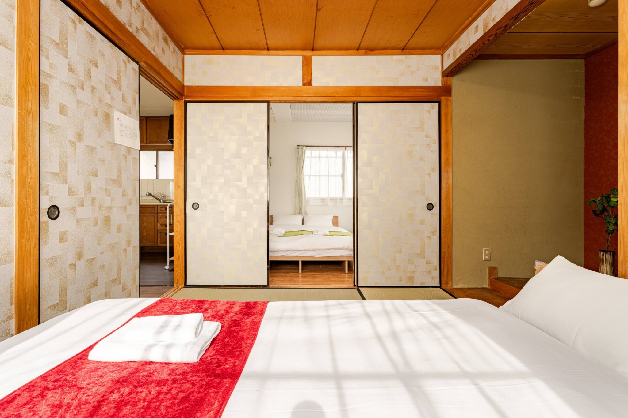 梅田駅まで電車で2分!MAX16人/2トイレ/FN51