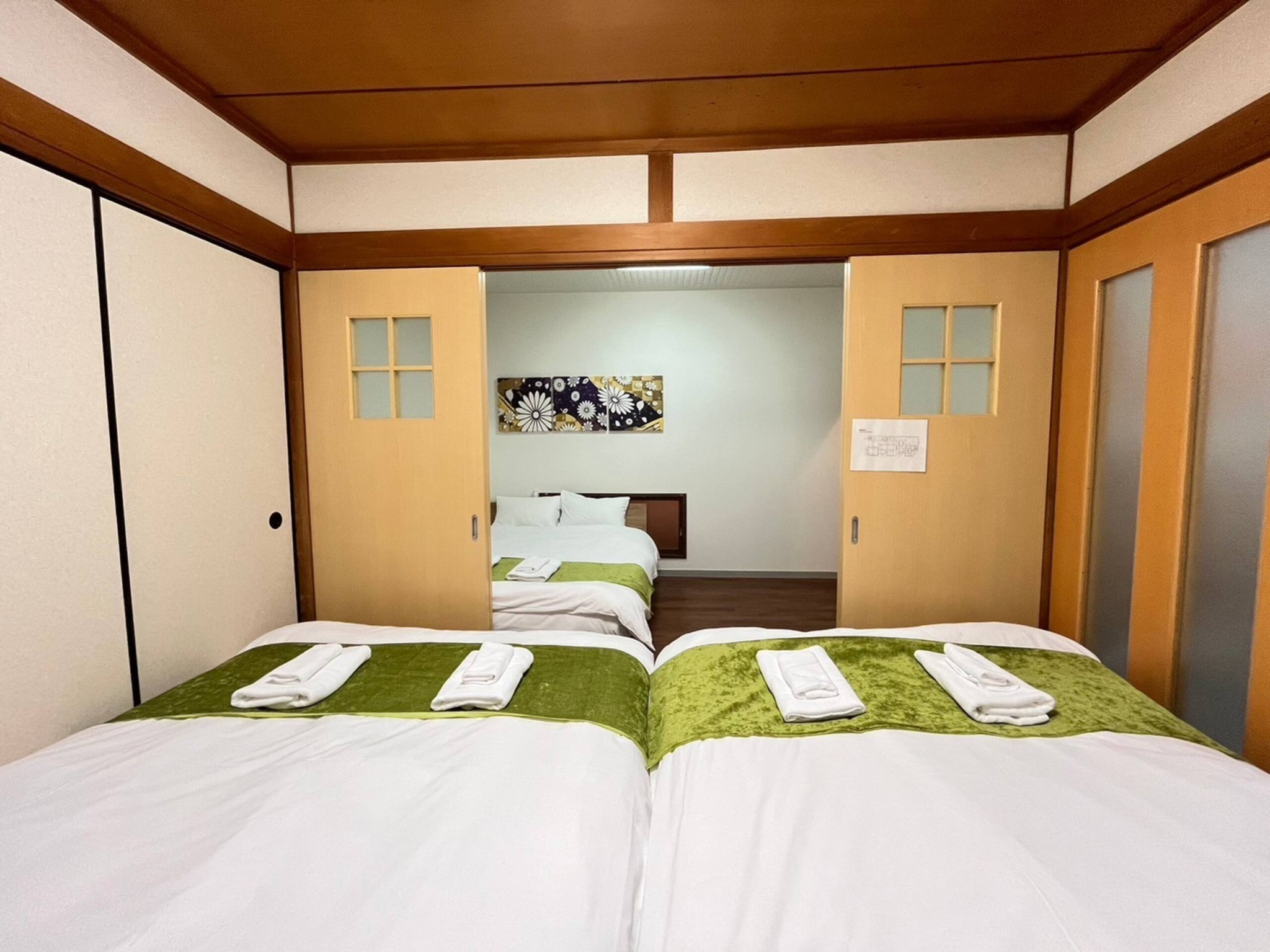 梅田駅まで電車で2分!MAX16人/2トイレ/FN51