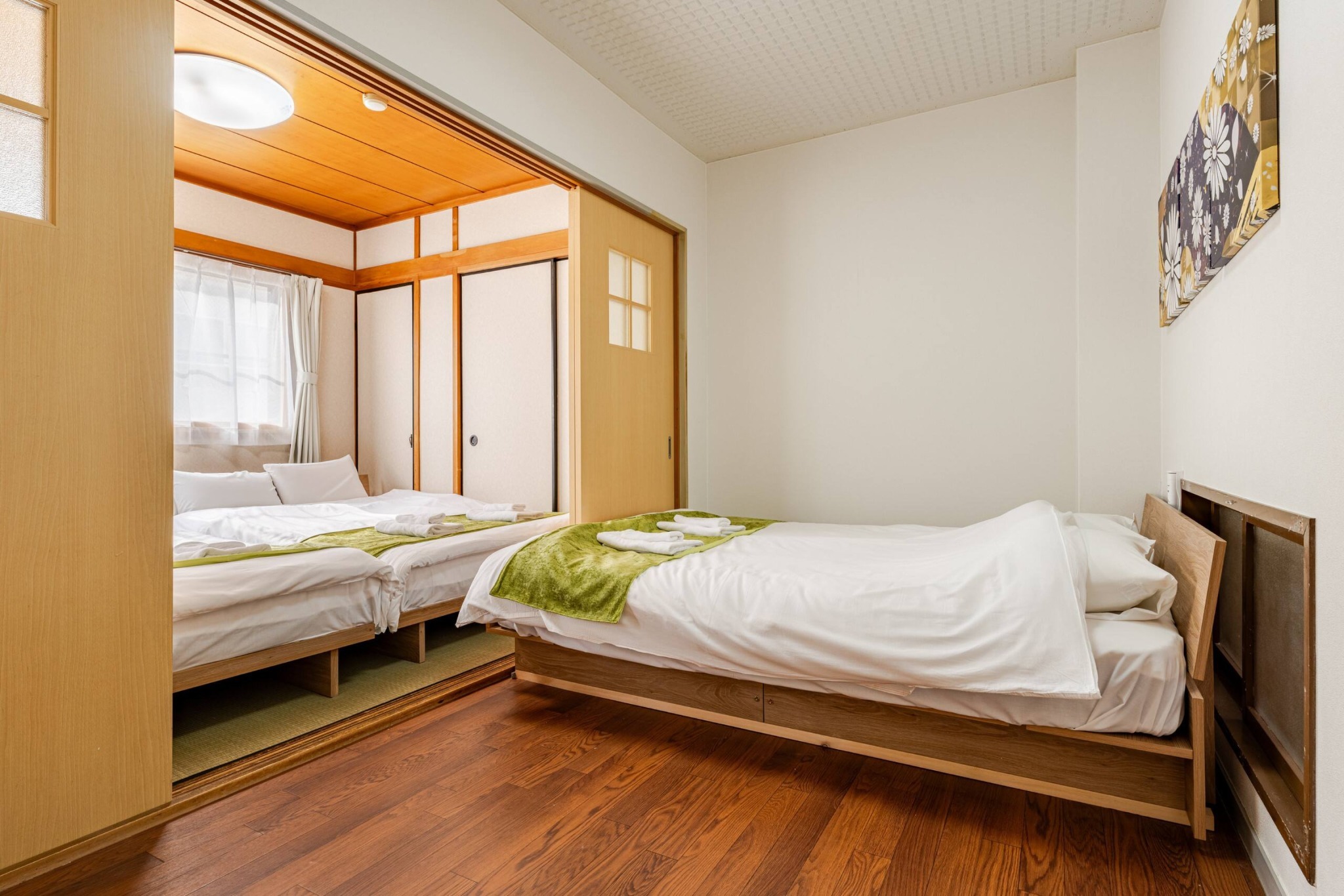 梅田駅まで電車で2分!MAX16人/2トイレ/FN51