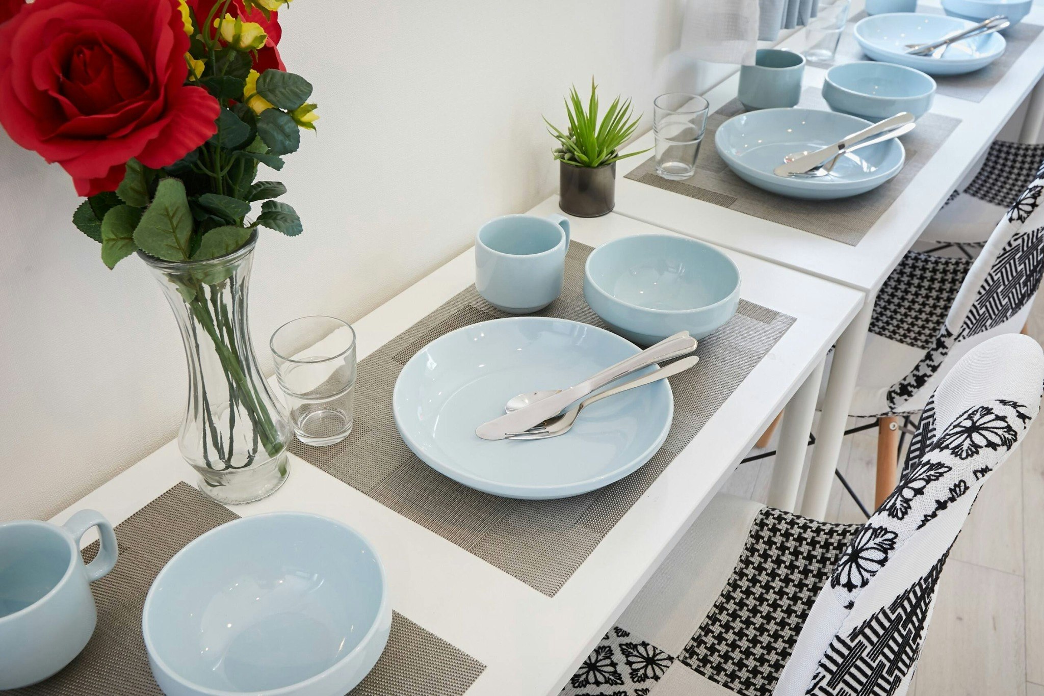 代々木駅徒歩5分/最大6名/WiFi/デザイナーズ部屋/SY51