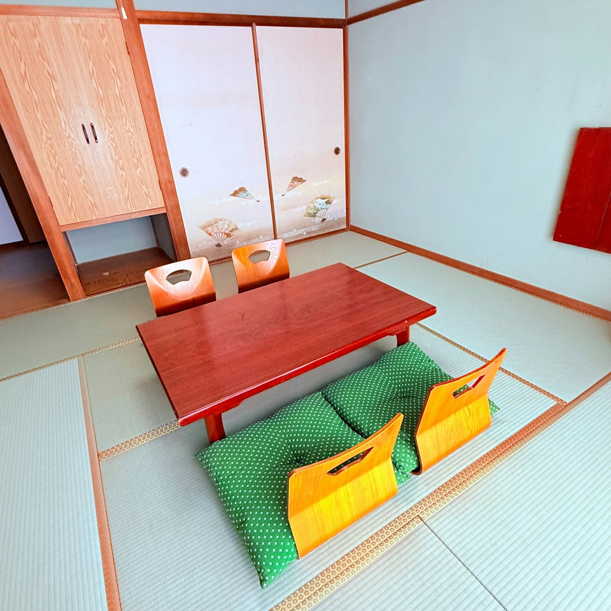 #206 御座白浜ビーチ徒歩2分/昼は御座白浜で遊ぶ、夜はBBQ&大浴場 /個室貸切 /駐車場有