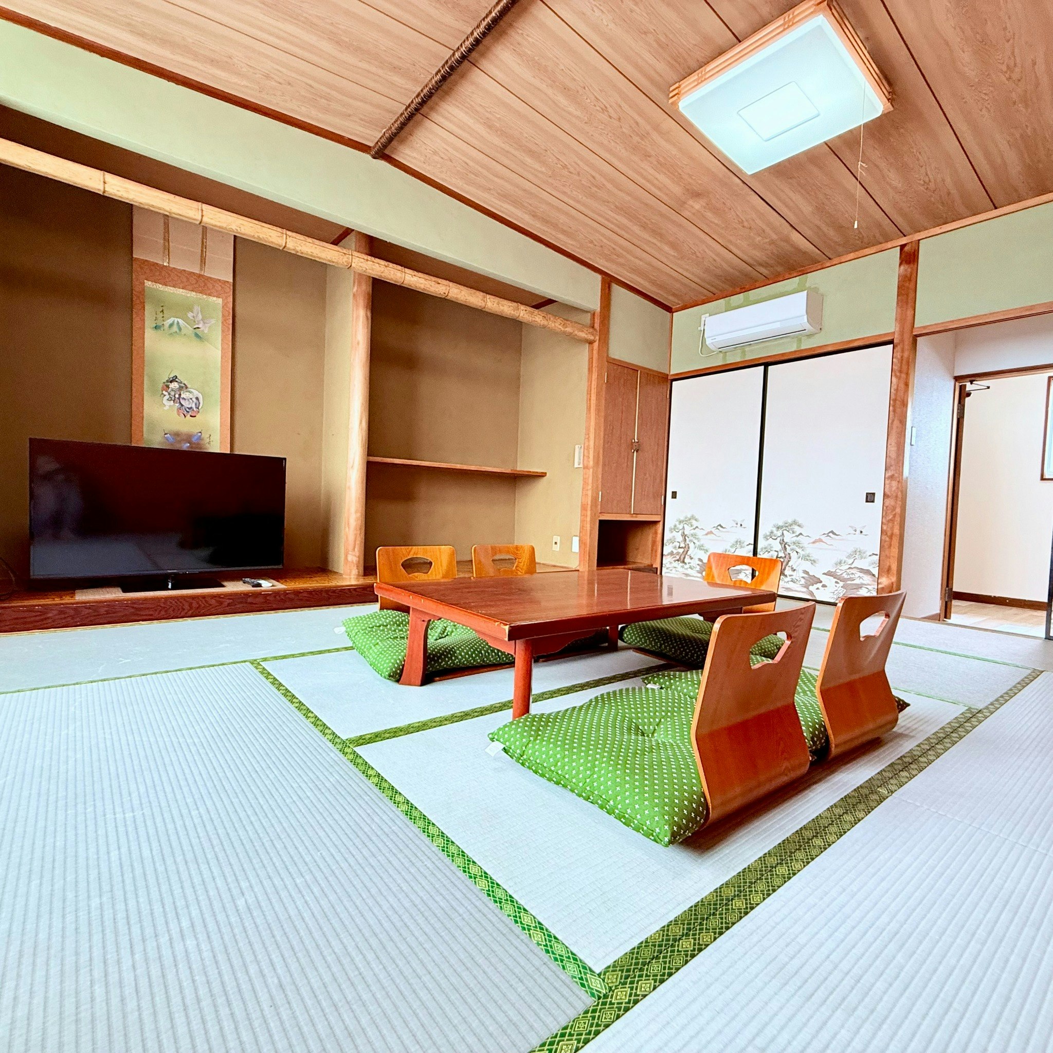 #あわび 御座白浜ビーチ徒歩2分/昼は御座白浜で遊ぶ、夜はBBQ&大浴場 /個室貸切 /駐車場有