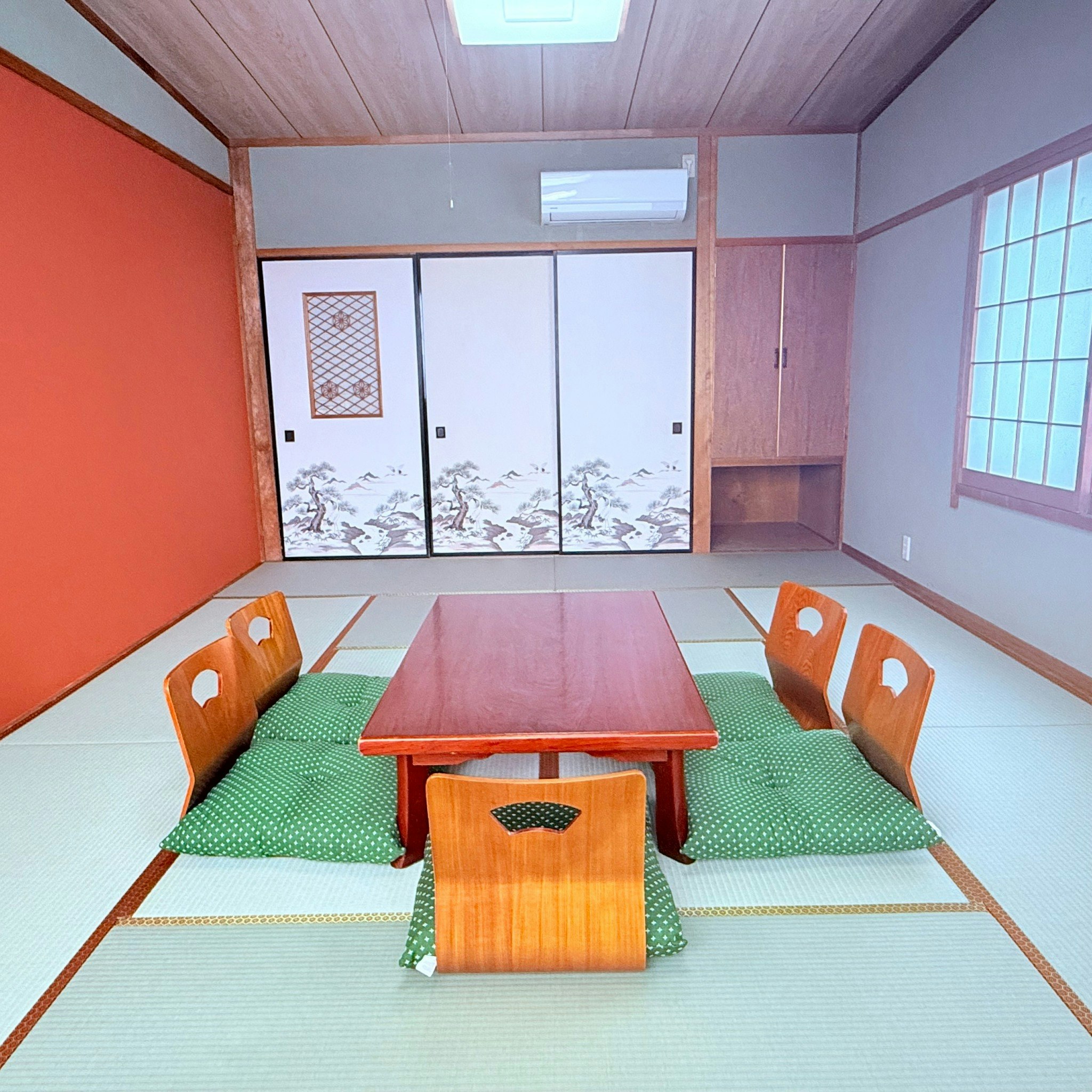 #さざえ 御座白浜ビーチ徒歩2分/昼は御座白浜で遊ぶ、夜はBBQ&大浴場 /個室貸切 /駐車場有