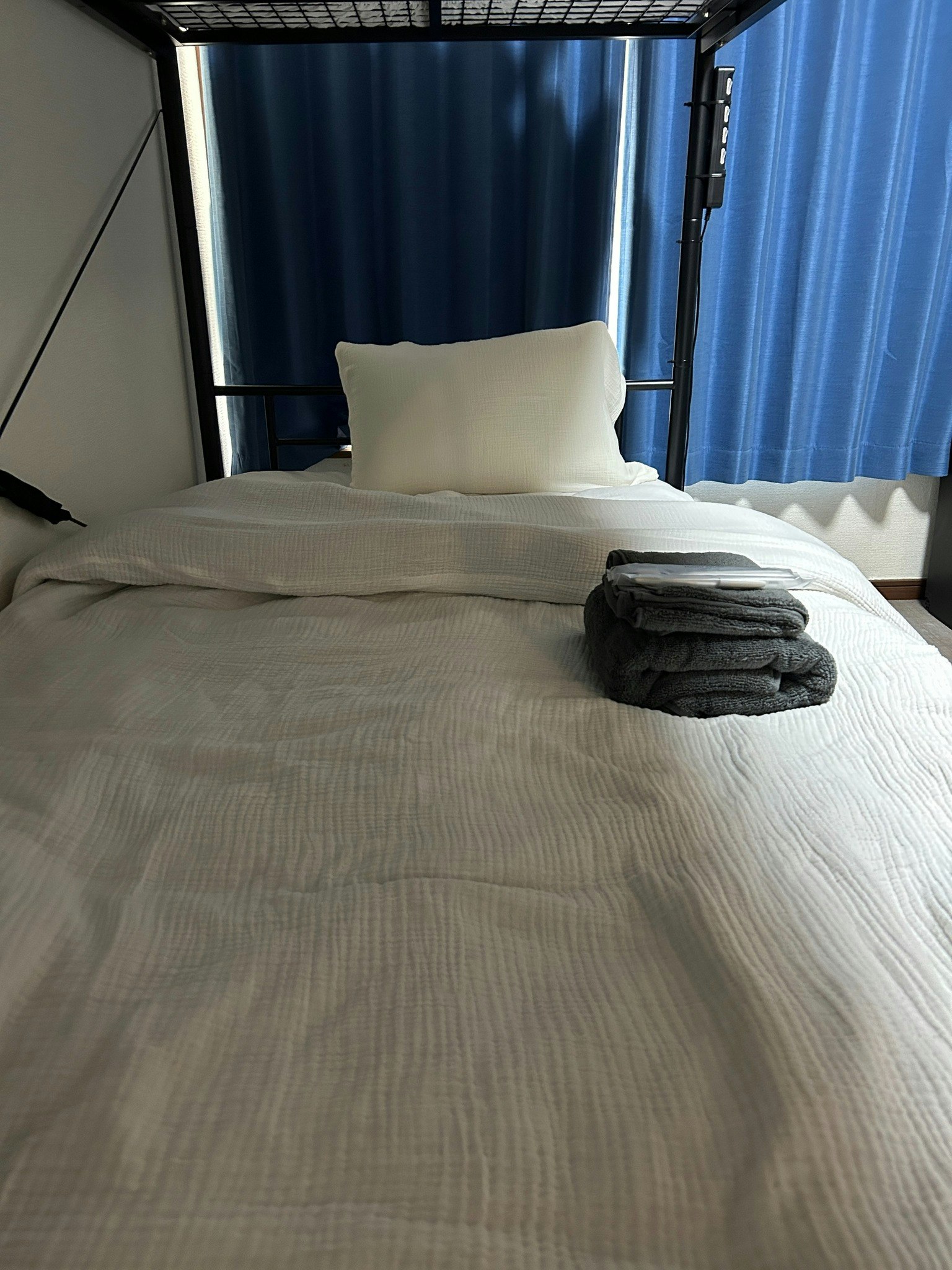 丸まる貸切で便利、観光から出張や留学まで中長期の滞在に最適。駐車場1台分完備