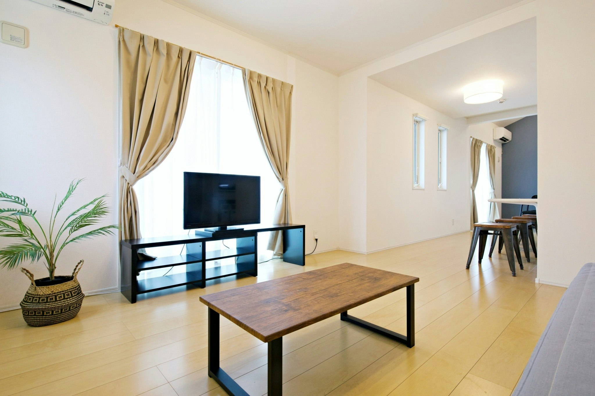 美ら海水族館・瀬底島エリア*ペットと一緒に泊まれる宿*一棟貸切*Free Wi-Fi*ZA131