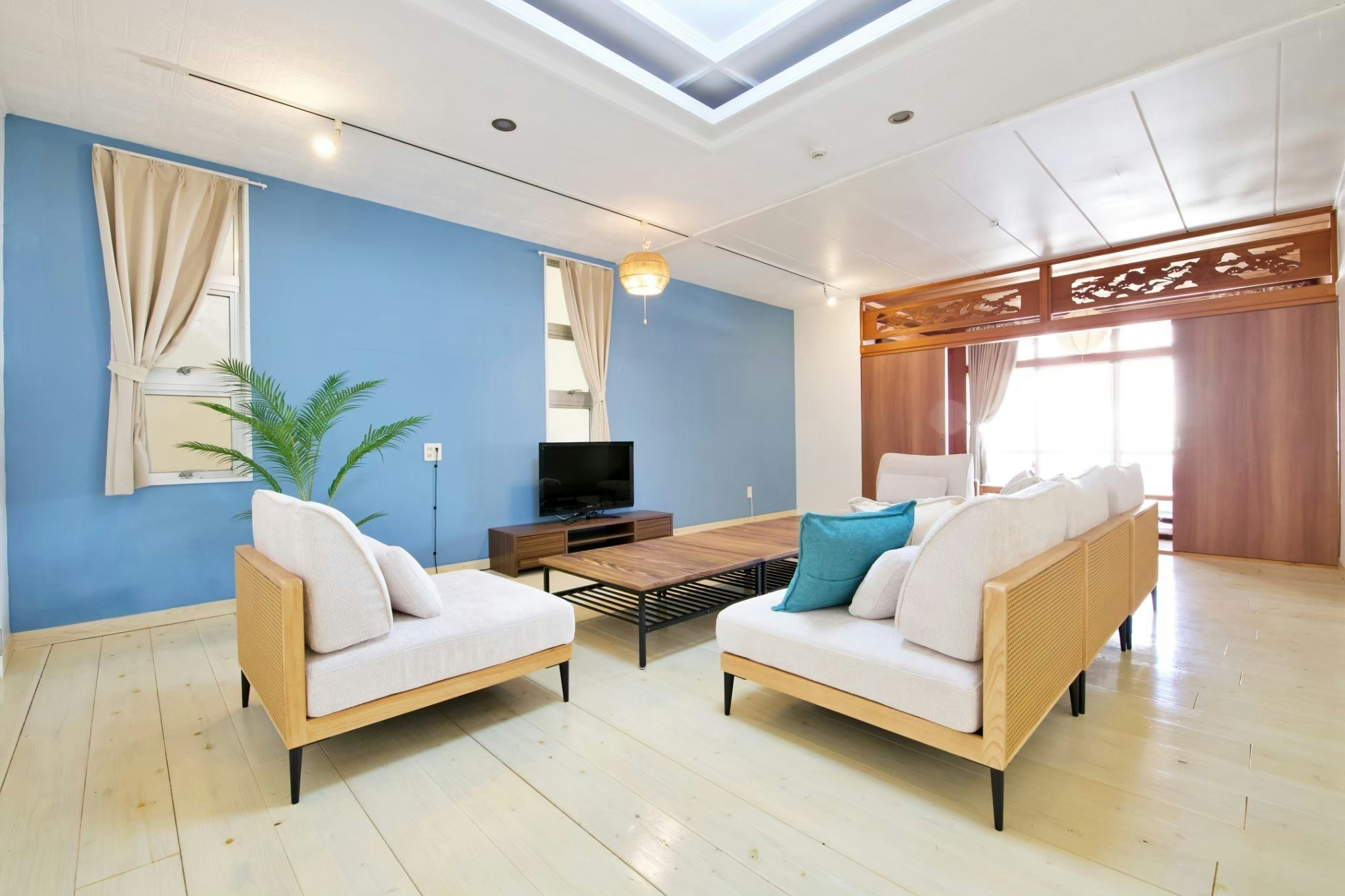 空港&海まですぐ!レジャーにも最適*最大12名*高速Wi-Fi*駐車場3台*ZA155