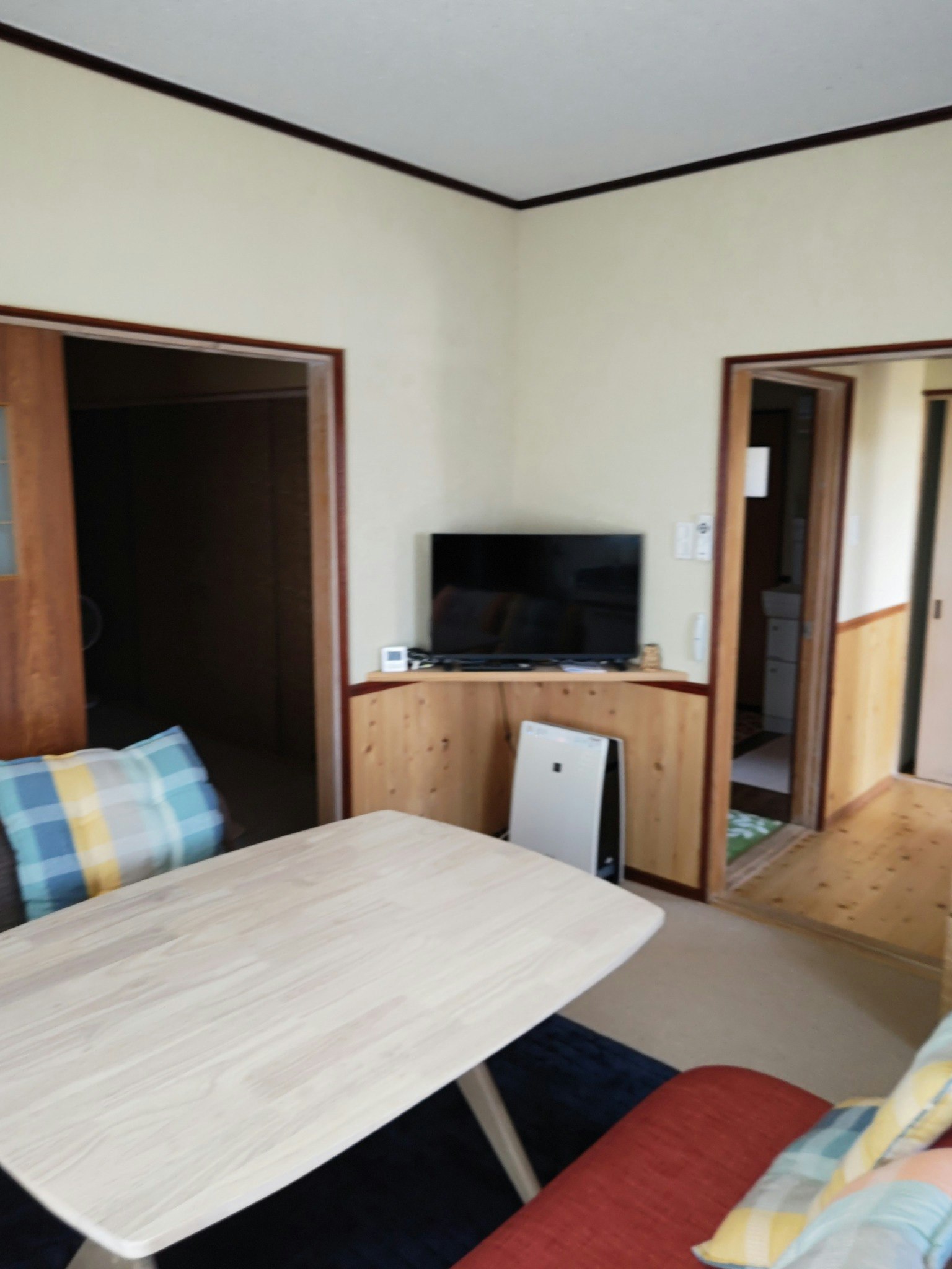 ベッドルーム シングルサイズ2台と和室8畳