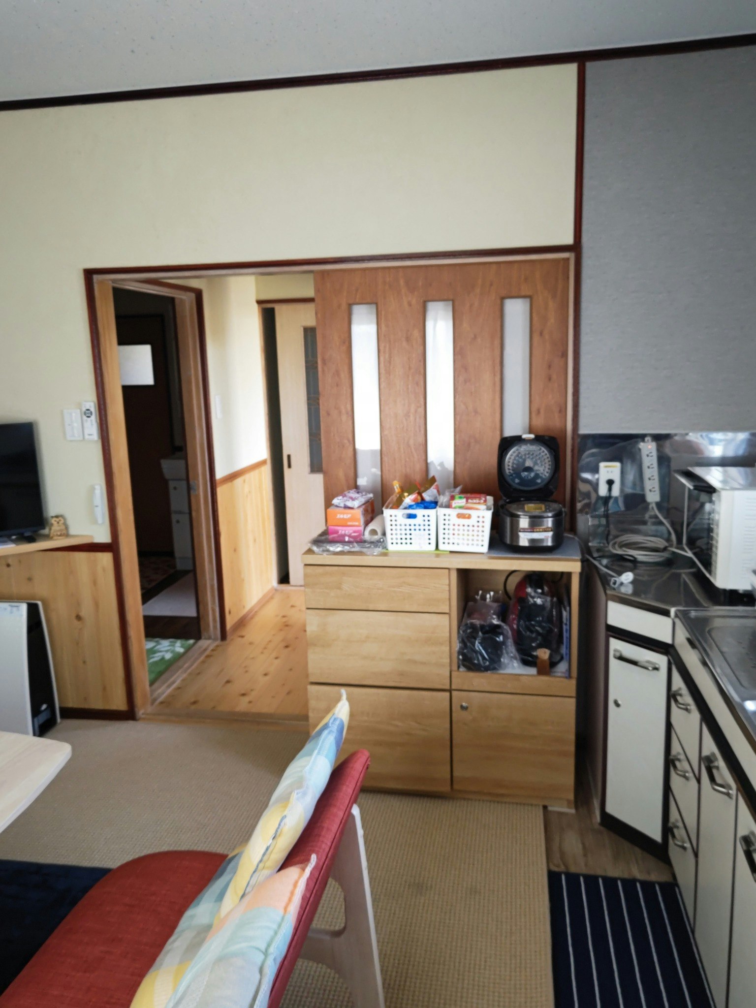 ベッドルーム シングルサイズ2台と和室8畳