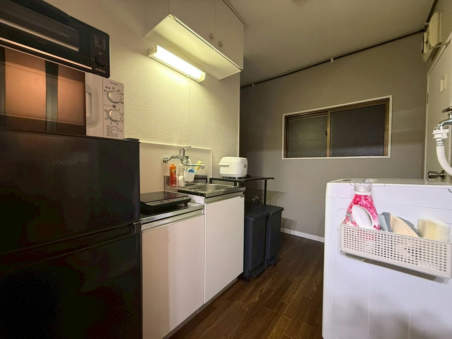 池袋駅から徒歩12分/最大4名様宿泊可能/家具家電付き/観光に便利/302