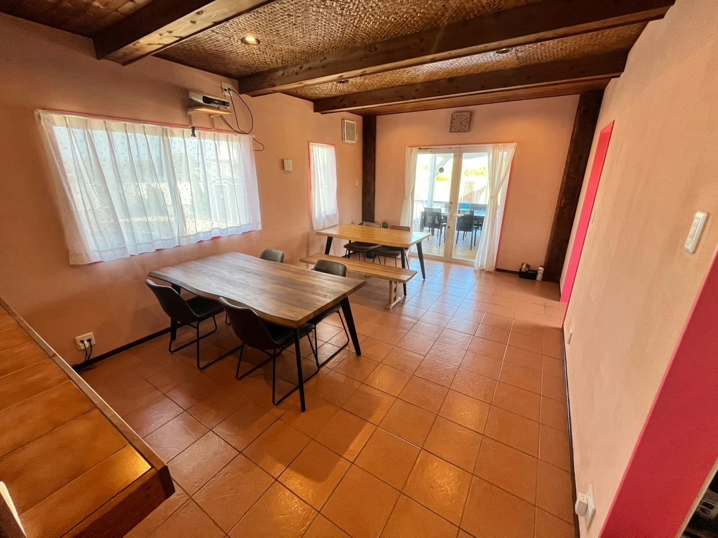 一棟貸ヴィラ(4名様〜7名様)/大画面映画鑑賞/業務用厨房設備完備•BBQ•生ビールサーバー