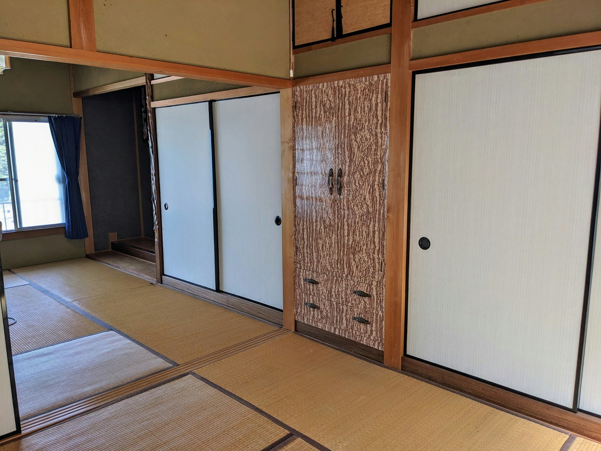 熊野の美しい海を見下ろす一棟貸しの宿