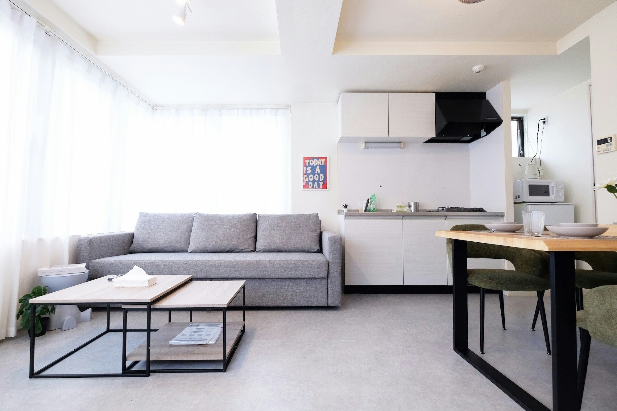 Deluxe Apt.42m2|上北沢駅2分・新宿13分|ダブルベッド2台+ソファーベッド【#201