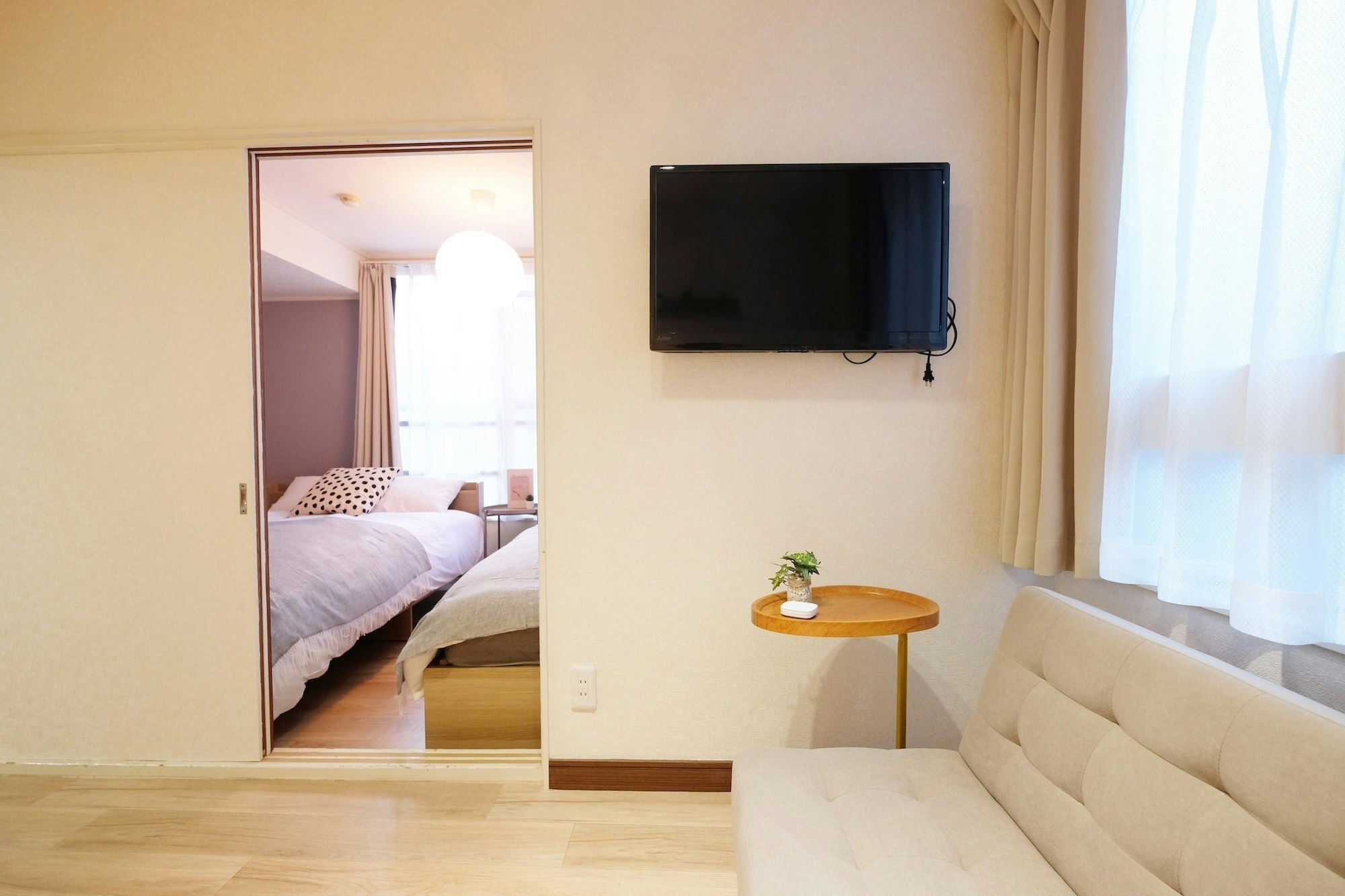 Cozy Apt.32m2 |上北沢駅2分・新宿13分|ダブルベッド2台+ソファーベッド【#202】