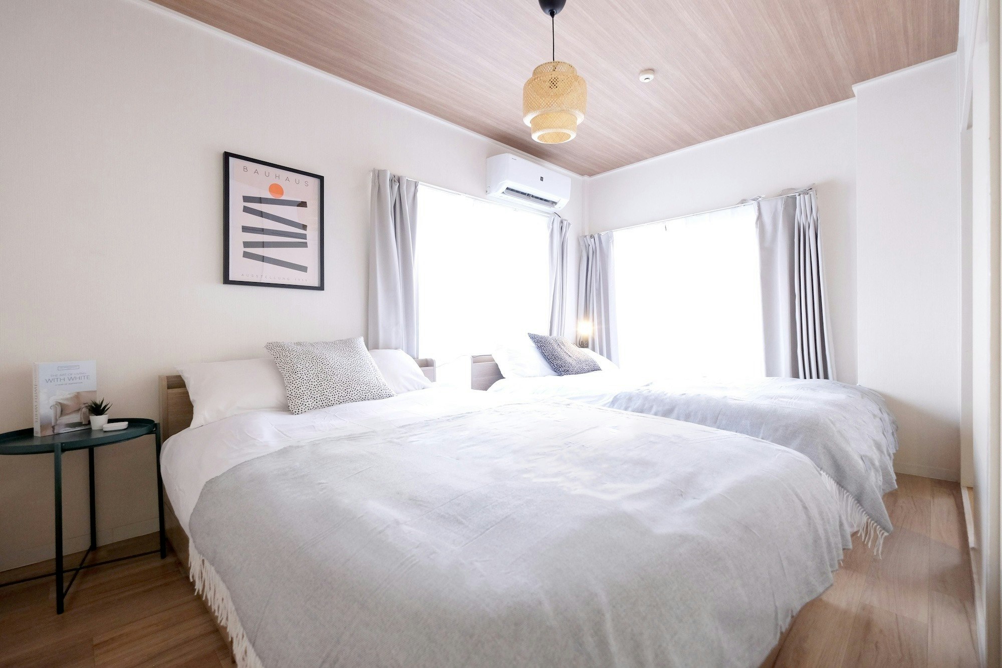 Cozy Apt.32m2 |上北沢駅2分・新宿13分|ダブルベッド2台+ソファーベッド【#302】