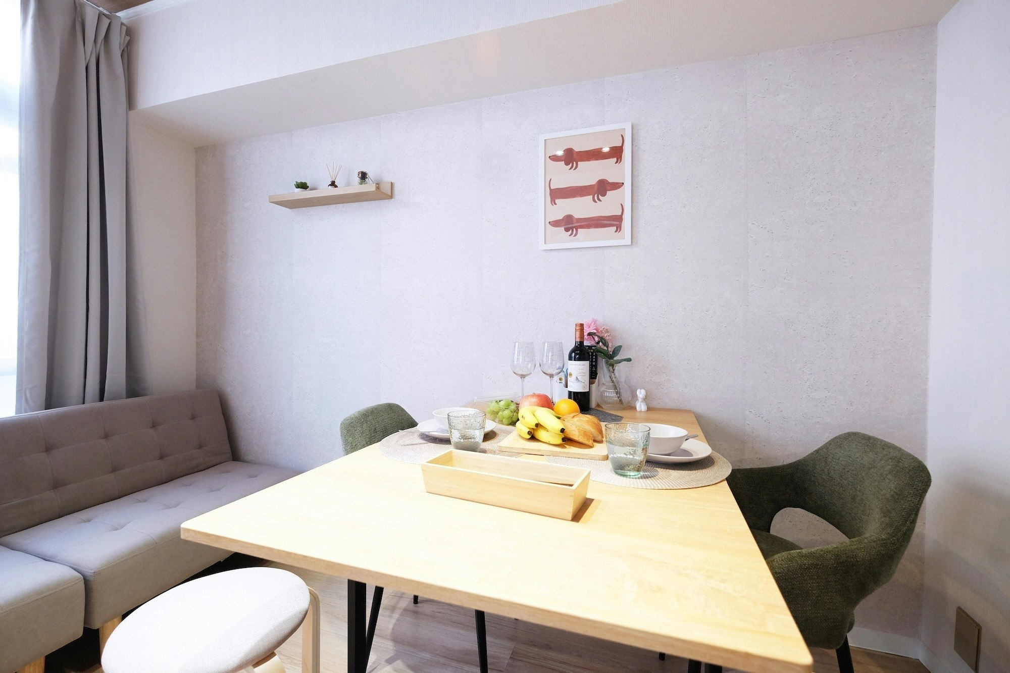 Cozy Apt.32m2 |上北沢駅2分・新宿13分|ダブルベッド2台+ソファーベッド【#302】