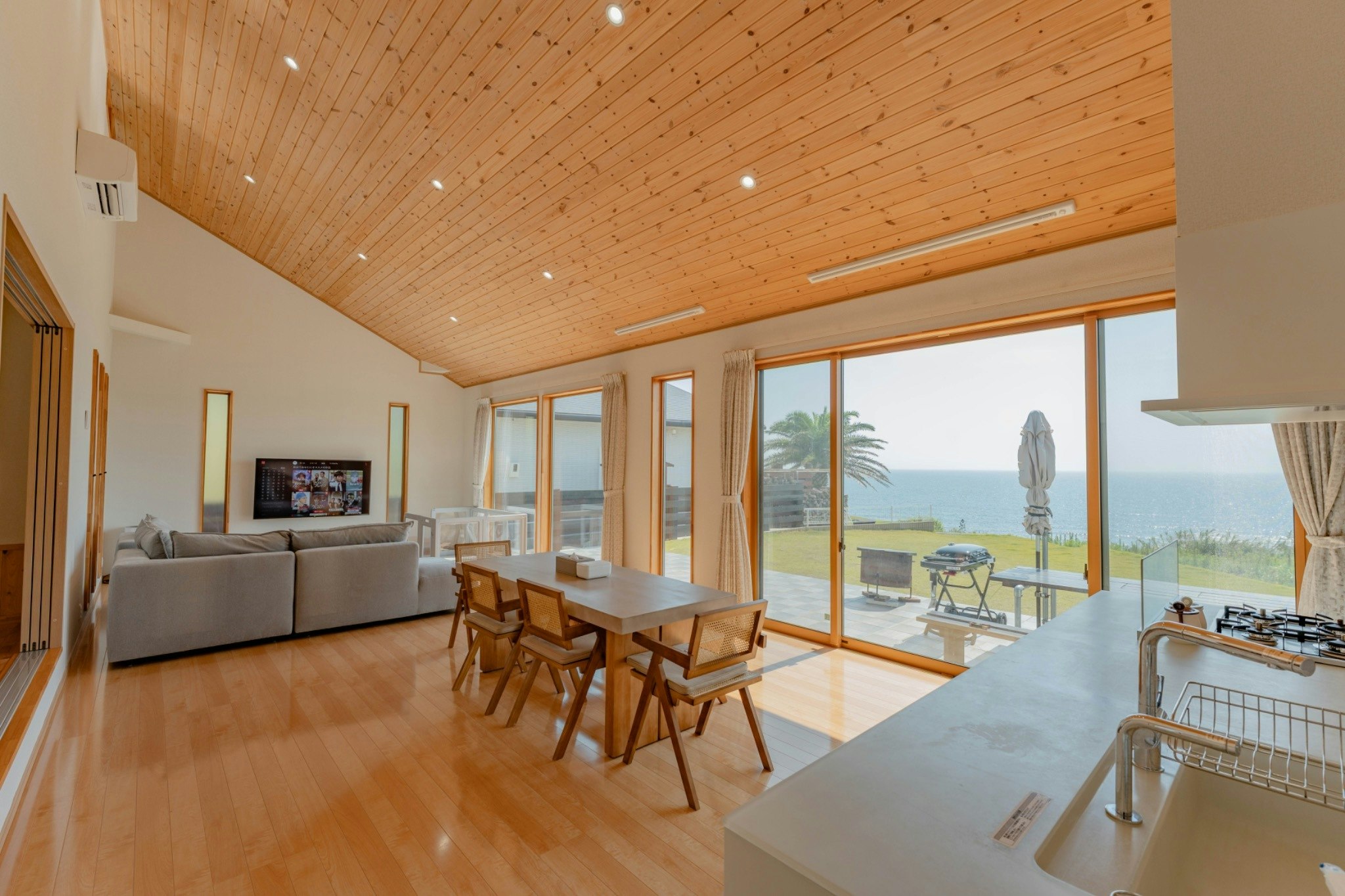 1日1組限定|布良ブルーに包まれる、愛犬と過ごす至福のリゾートヴィラ【館山 布良海岸】