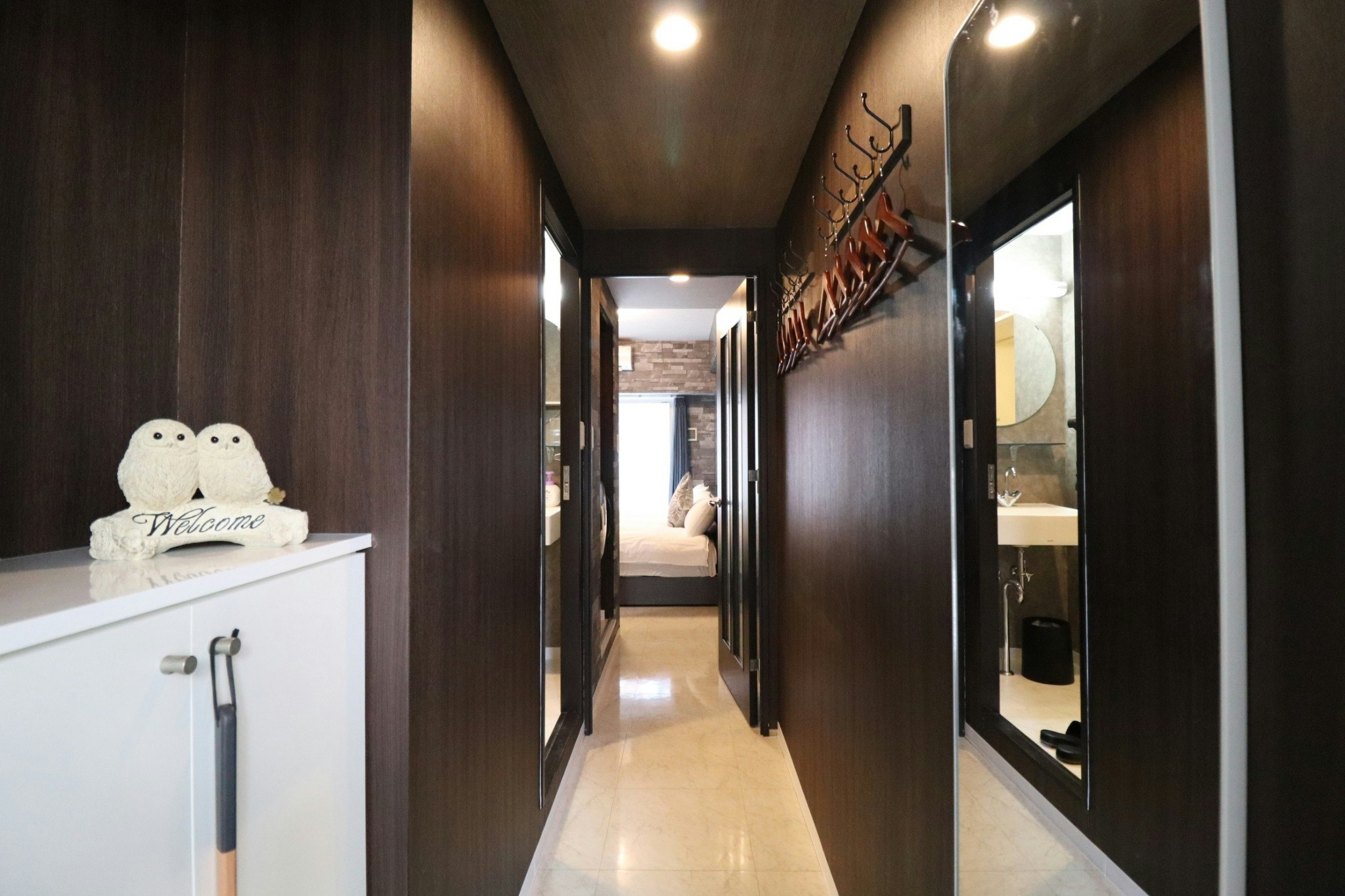 *心斎橋エリア*長堀橋駅徒歩3分|なんば・道頓堀徒歩すぐ*Wi-Fi、設備充実*デザインルーム404