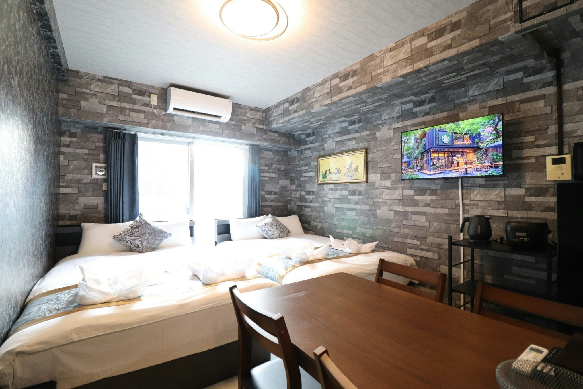 *心斎橋エリア*長堀橋駅徒歩3分|なんば・道頓堀徒歩すぐ*Wi-Fi、設備充実*デザインルーム603