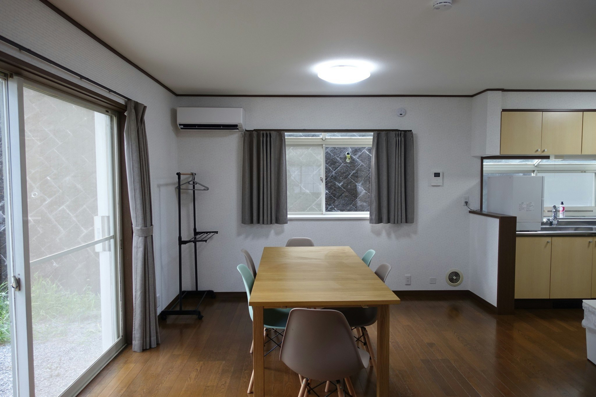 日光道 土沢インター近く 広々一軒家貸切 全室エアコン 4BR