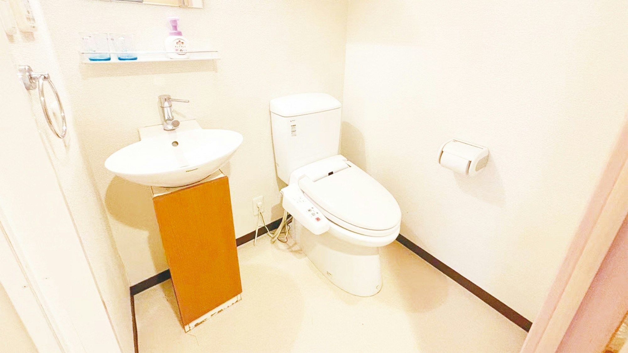 ダブルベッドx2