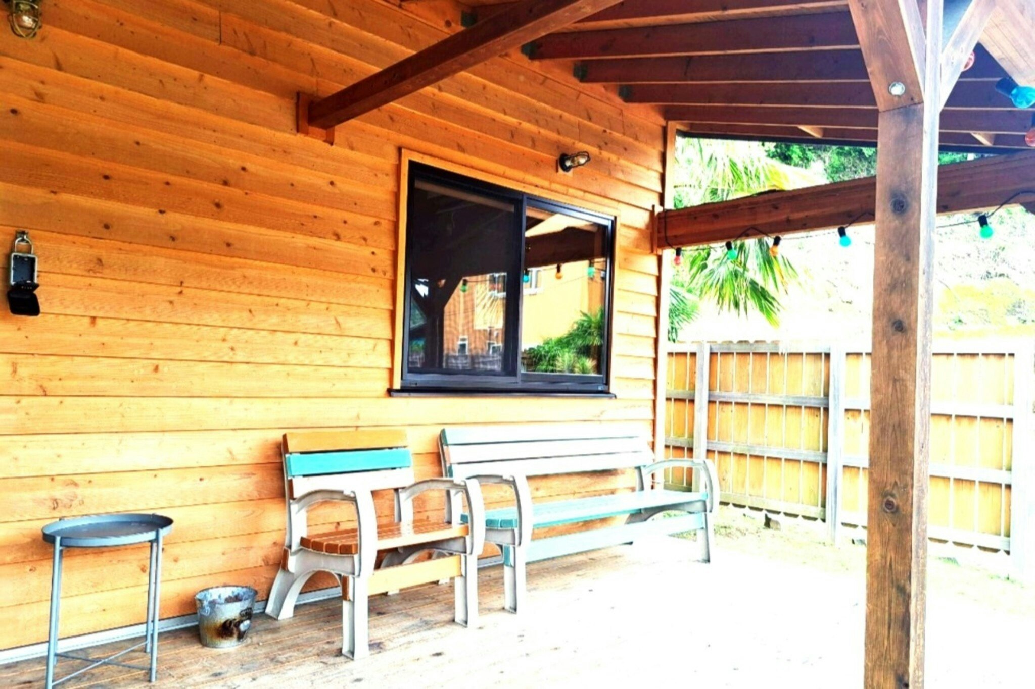 牧場の納屋をイメージしたアメリカンコテージ El Ranch棟