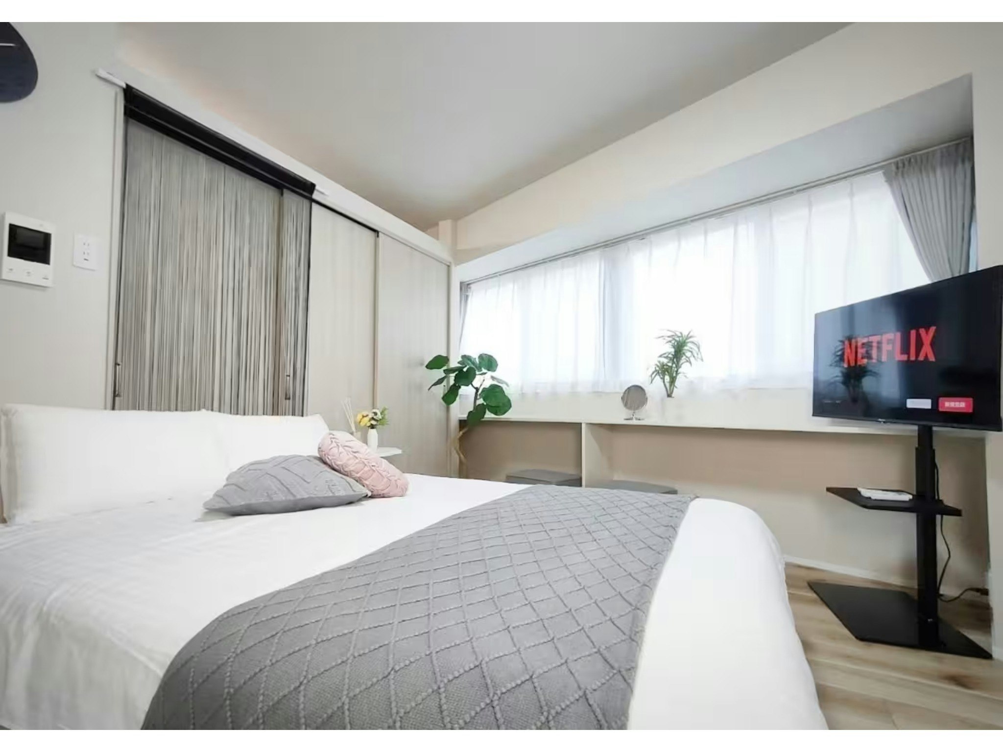 【禁煙】【201】USJまで1駅/西九条駅から徒歩4分/難波,道頓堀,京セラドームへも快適