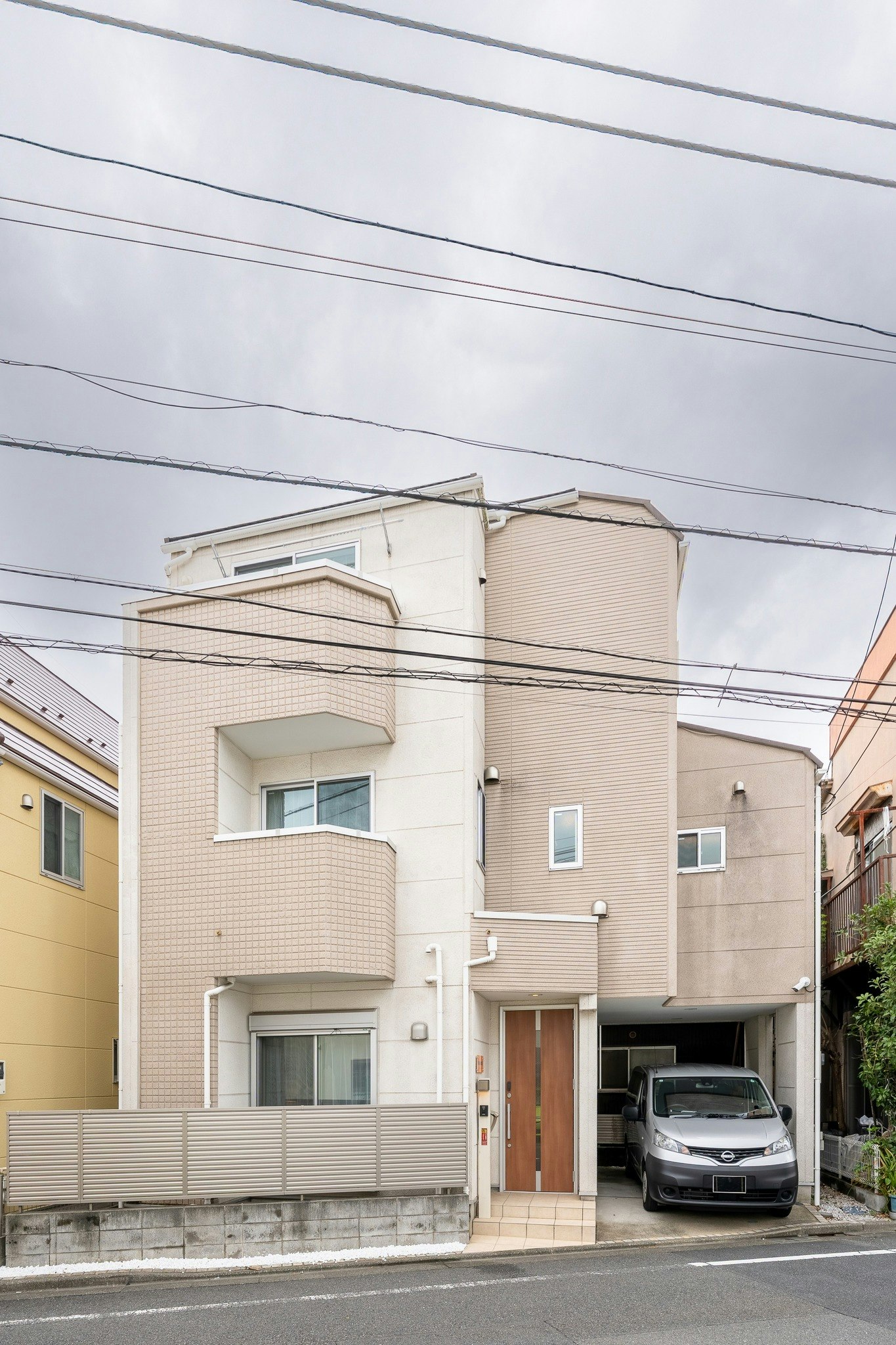 ファミリア蒲田II|最大10名宿泊|無料駐車場|羽田近く