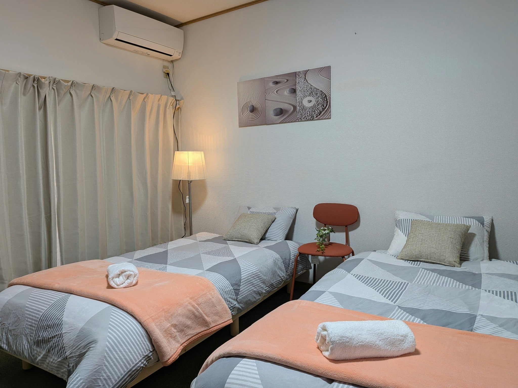 駅徒歩5分/貸切静かな27平米アパート/観光地へアクセス簡単/レストランコンビニスーパー至近/駐車場