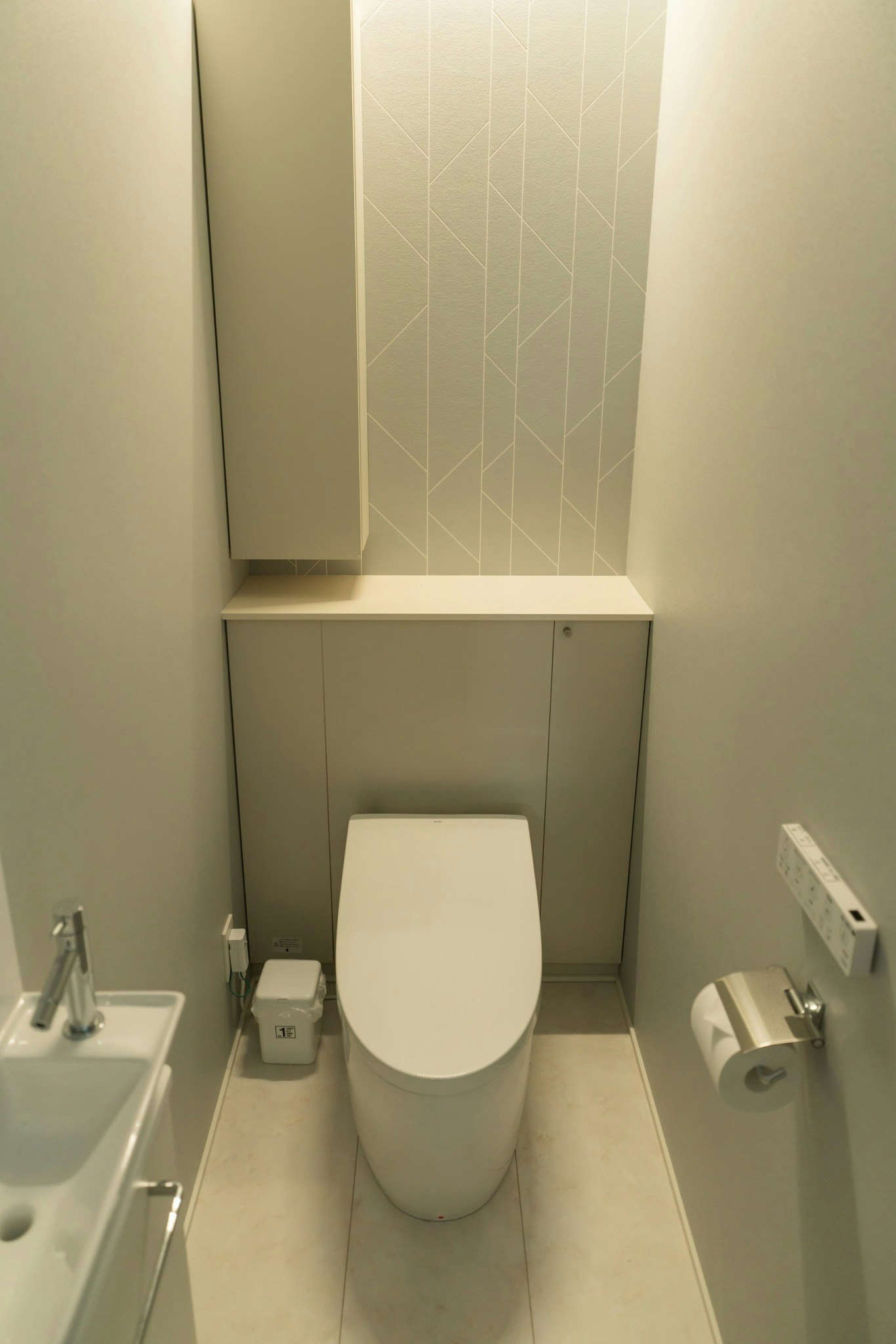 【新築・完全貸切】大型商業施設&観光エリア至近!新興住宅街の快適な一軒家