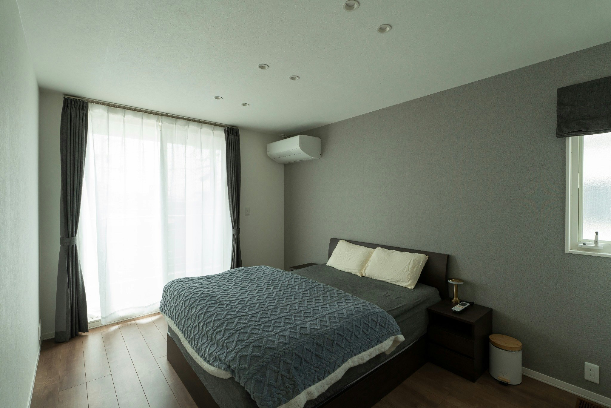 【新築・完全貸切】大型商業施設&観光エリア至近!新興住宅街の快適な一軒家