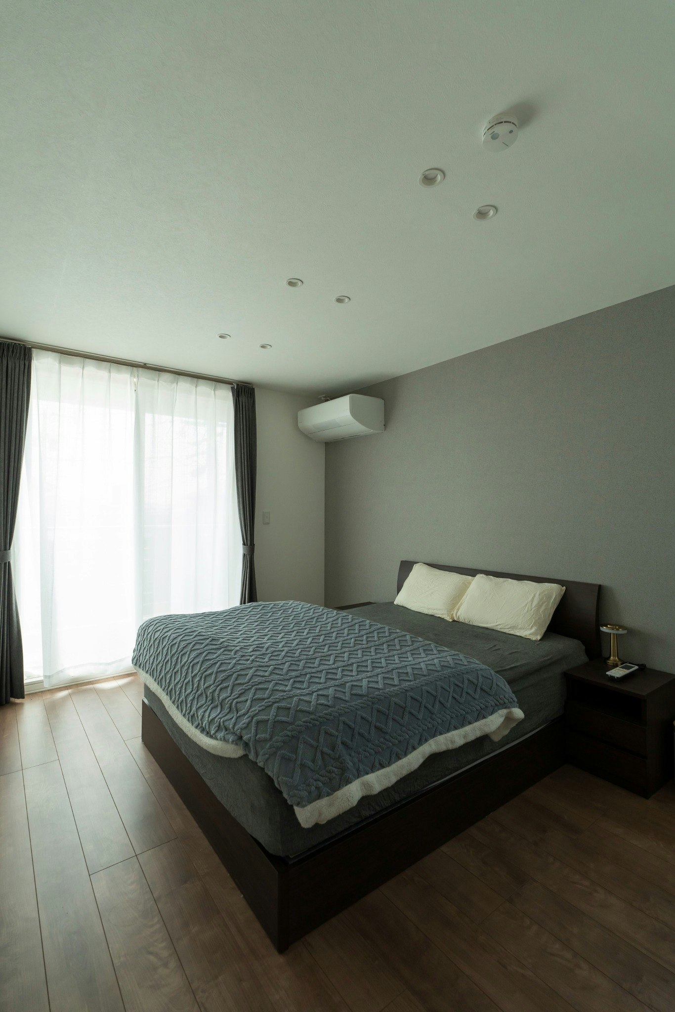 【新築・完全貸切】大型商業施設&観光エリア至近!新興住宅街の快適な一軒家