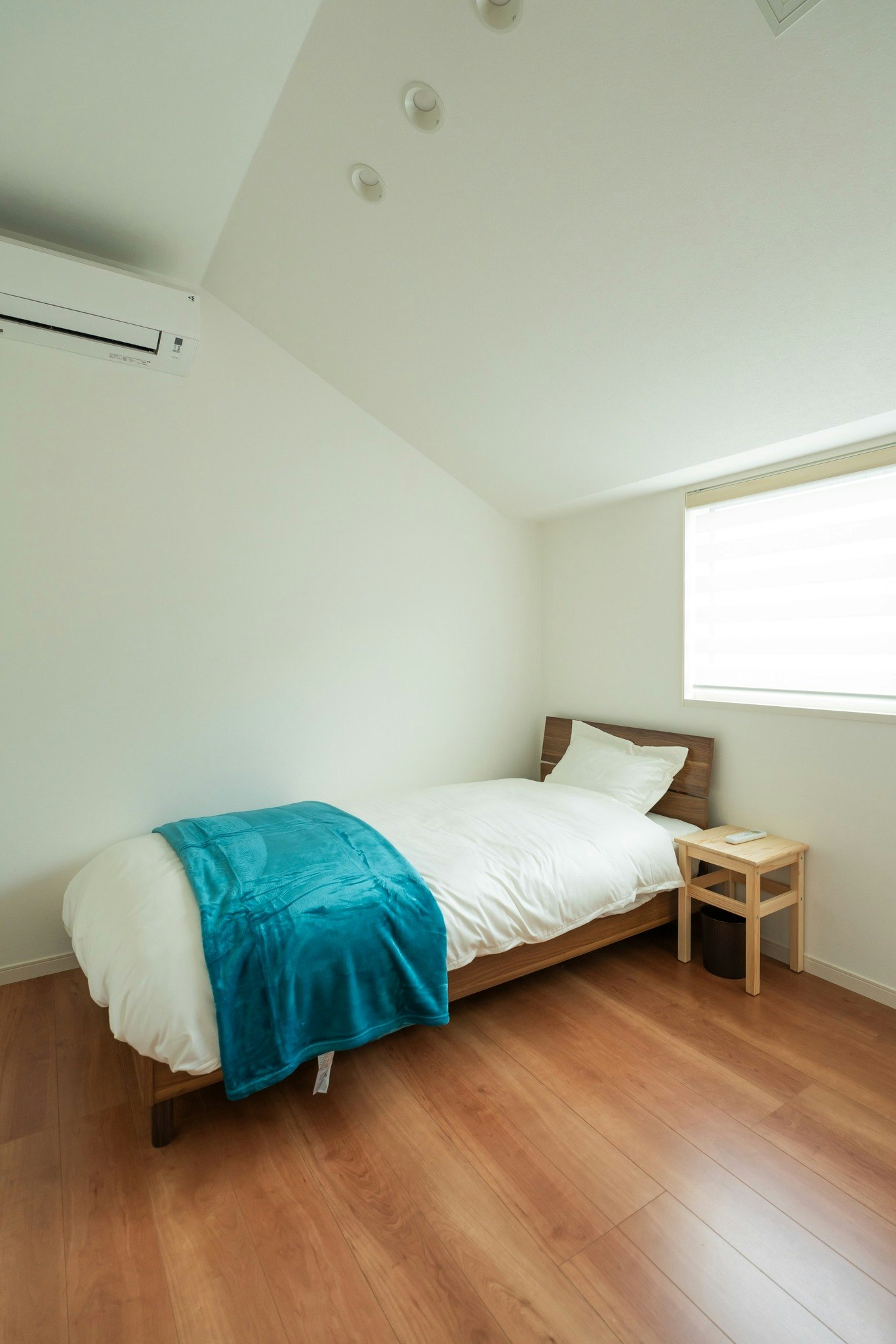 【新築・完全貸切】大型商業施設&観光エリア至近!新興住宅街の快適な一軒家
