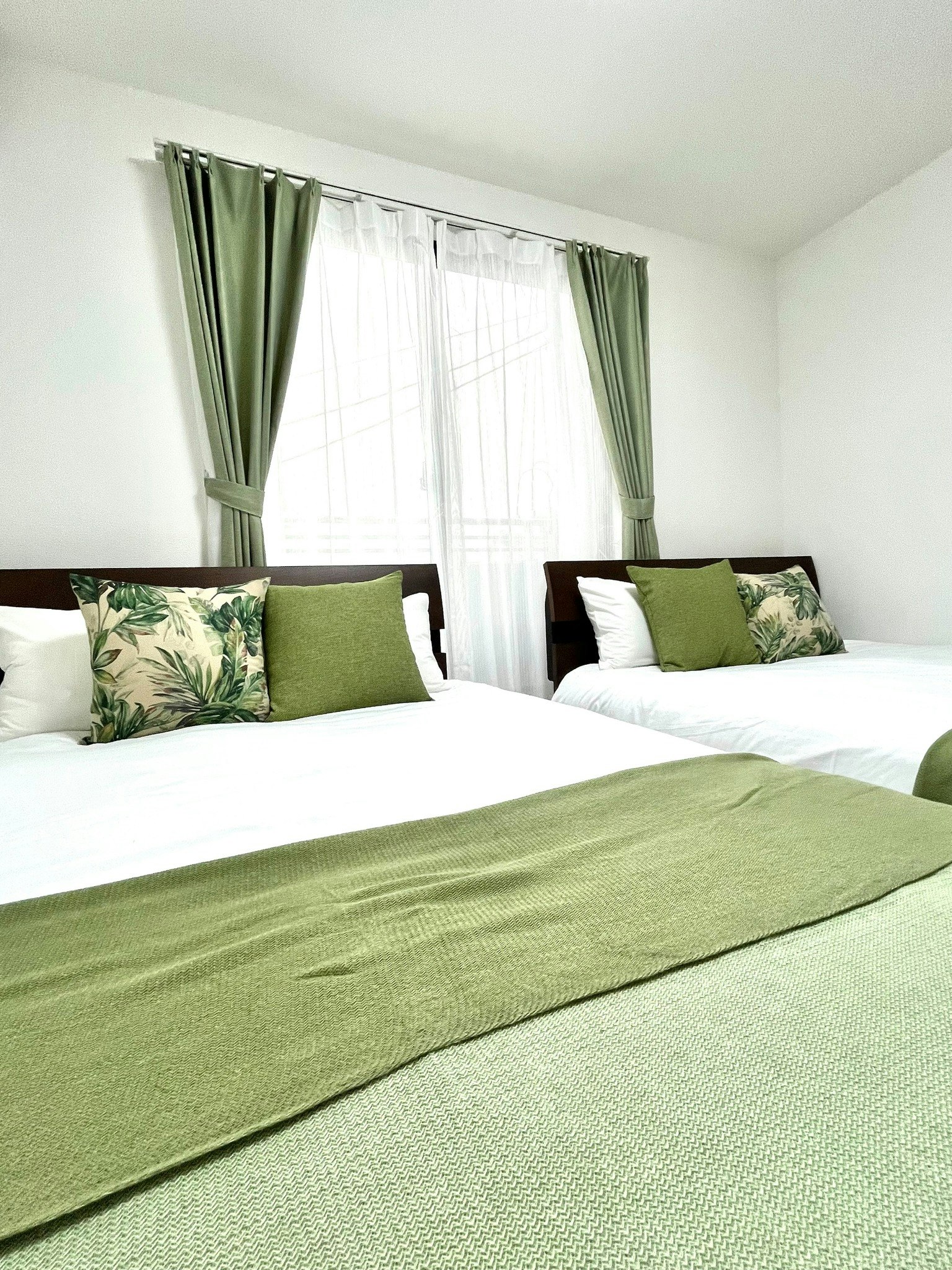 車でUSJまで10分!新築/無料駐車場付き貸切戸建て(最大10名)CS6