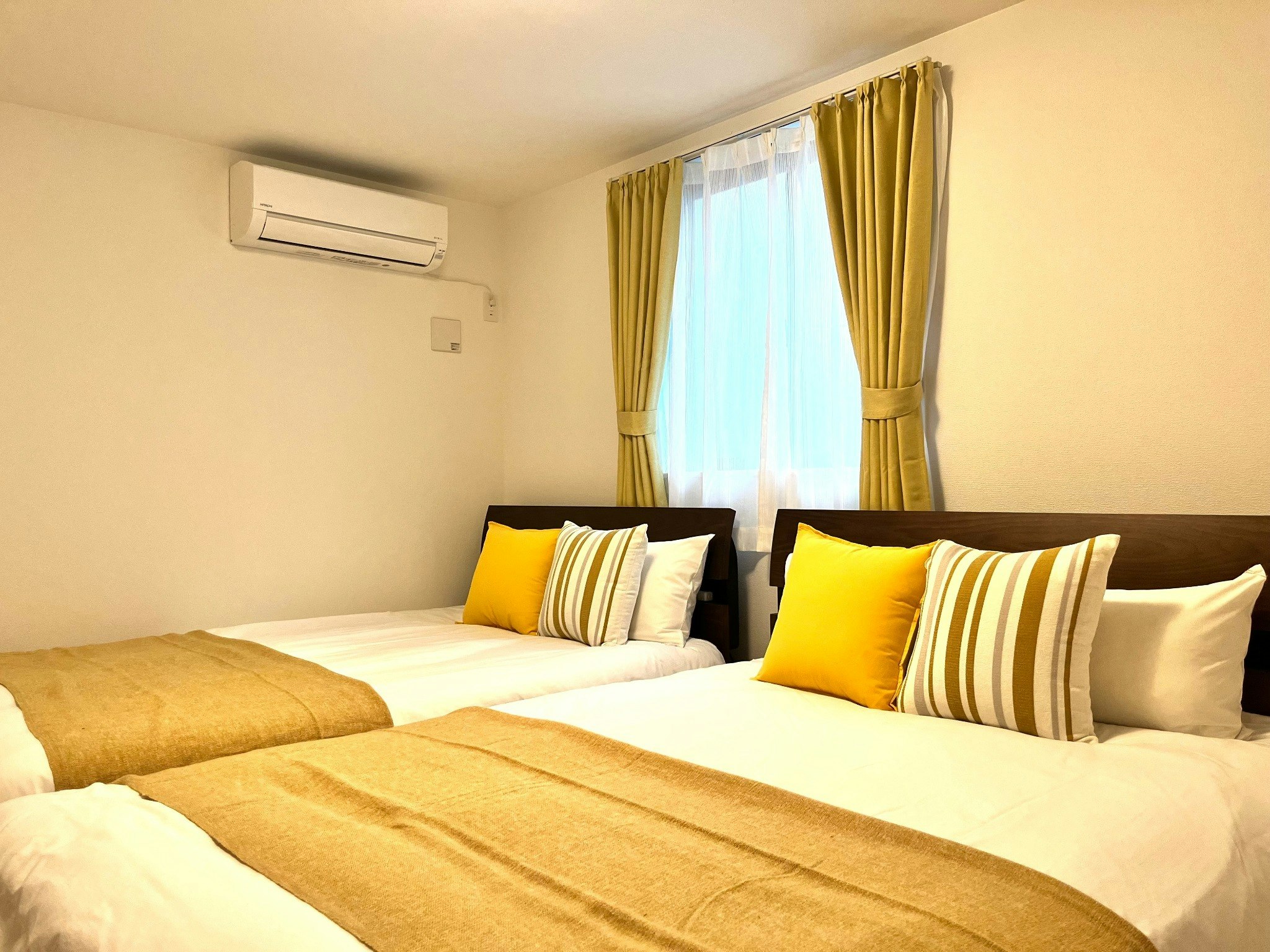 車でUSJまで10分!新築/無料駐車場付き貸切戸建て(最大10名)CS9