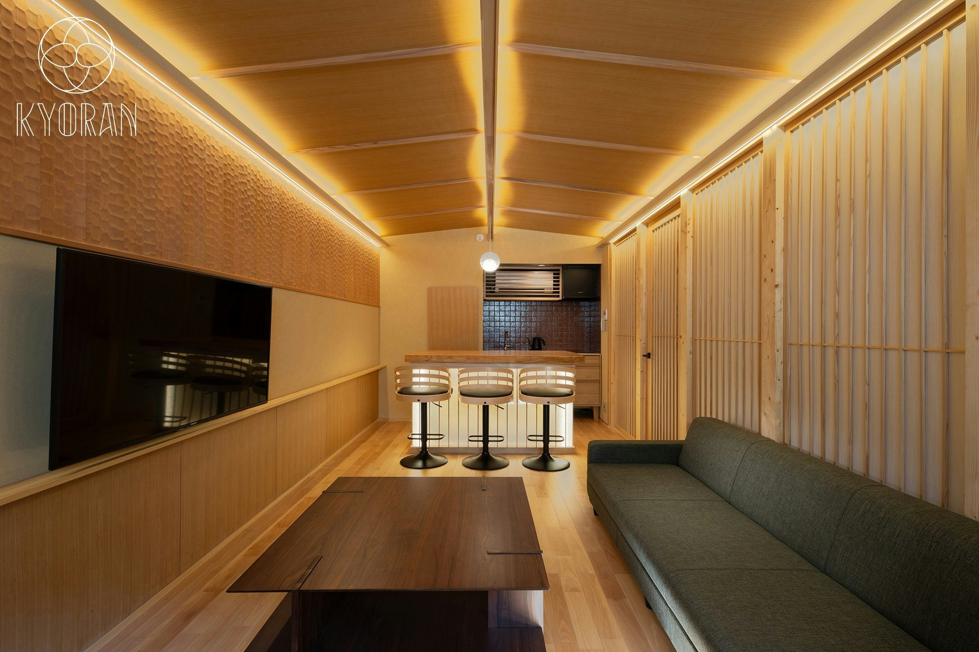 伏見稲荷大社6分、3LDK・最大8名、静寂と贅沢が調和する洗練の町家一棟貸し