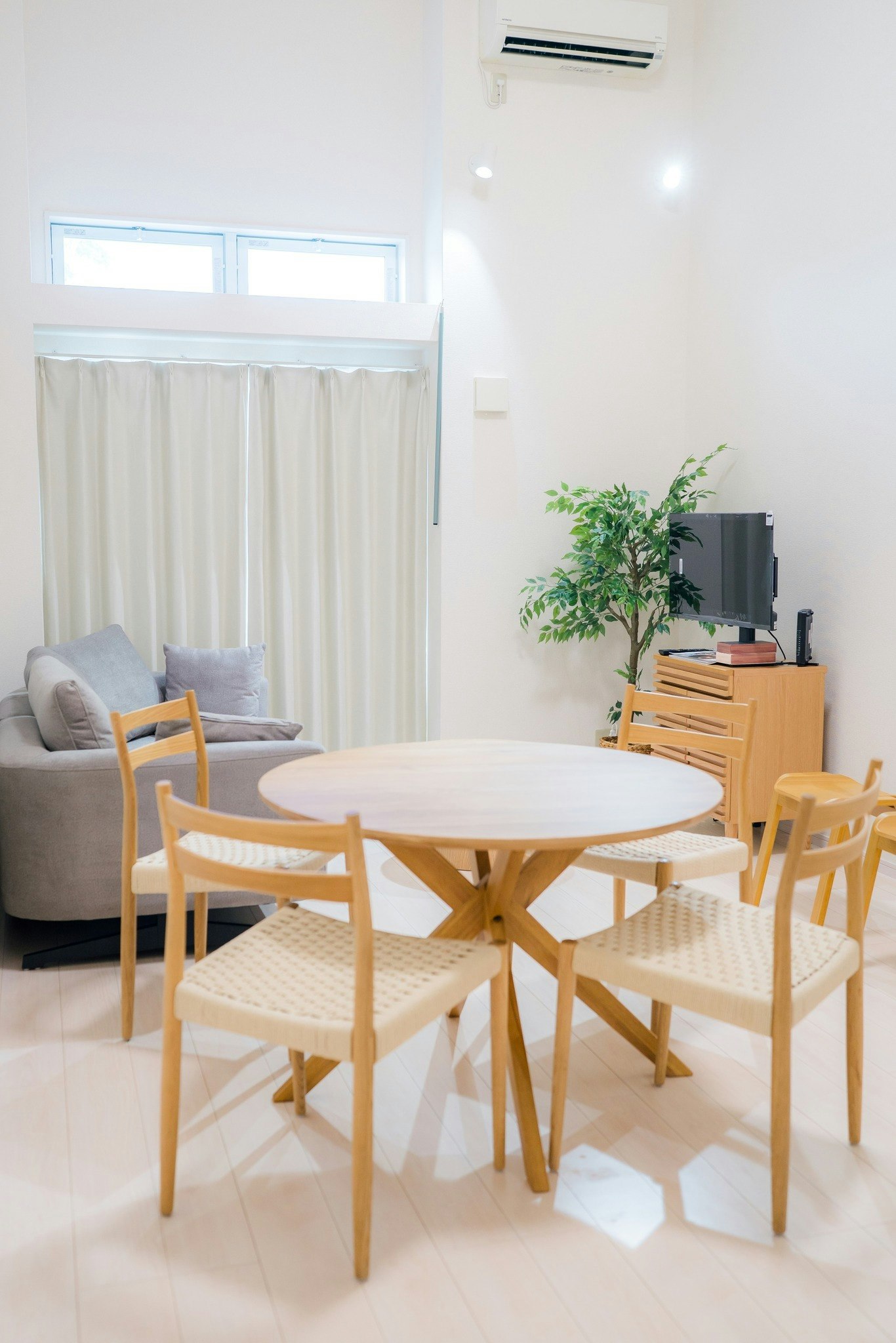 ハウステンボス車5分|3号室|ロフト付・最大6名宿泊可