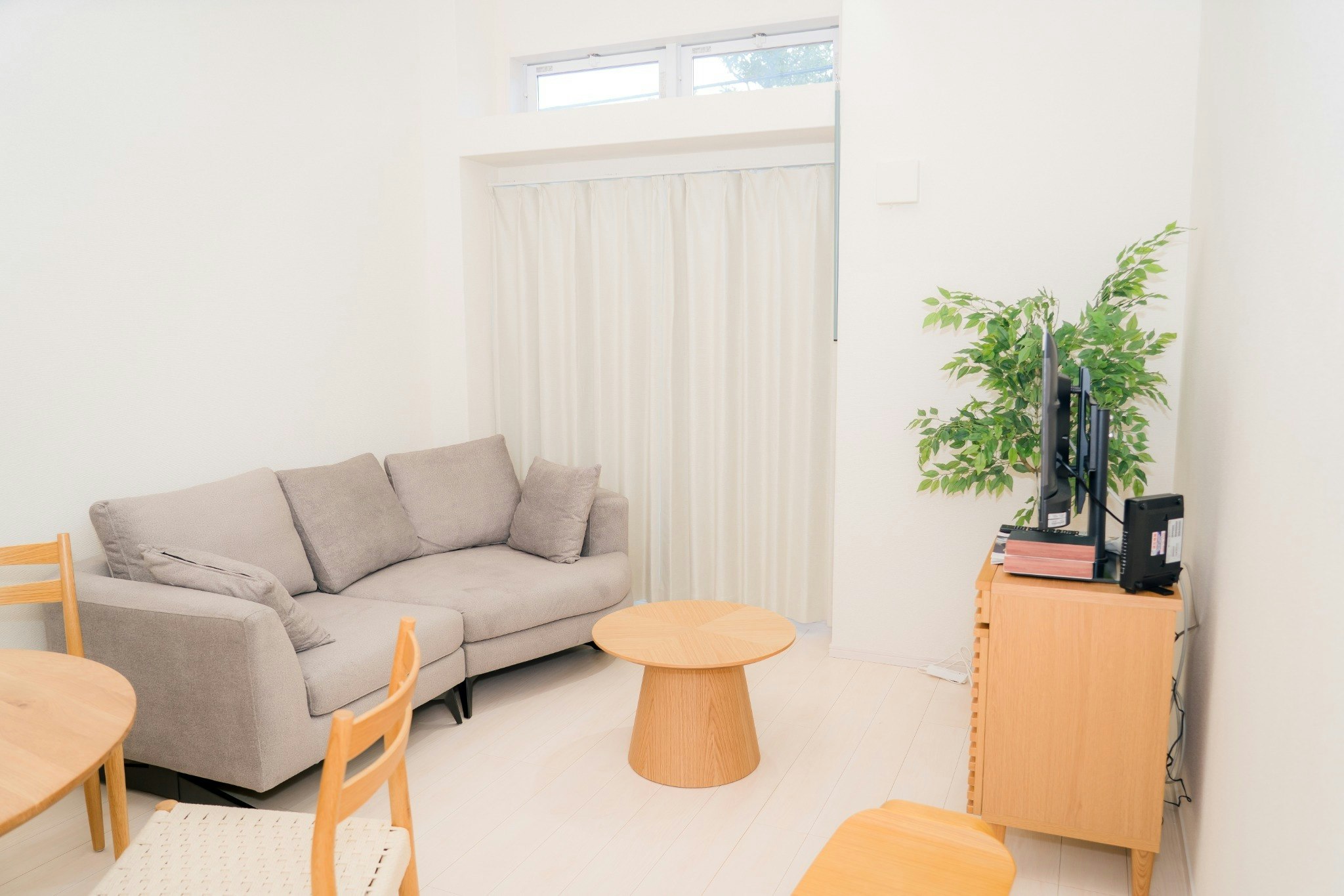 ハウステンボス車5分|3号室|ロフト付・最大6名宿泊可