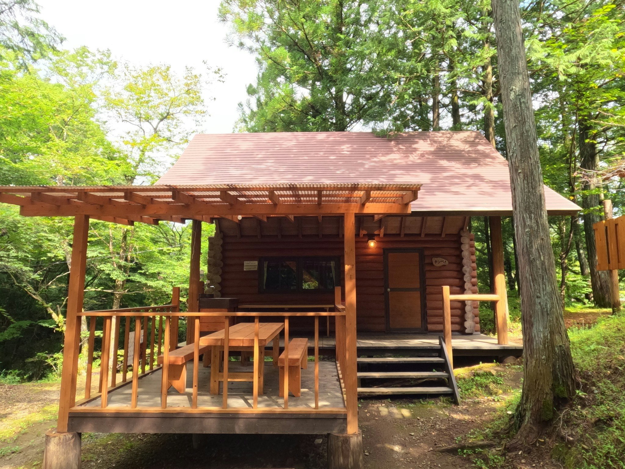 ログハウス 3~5号棟(定員5~13名)