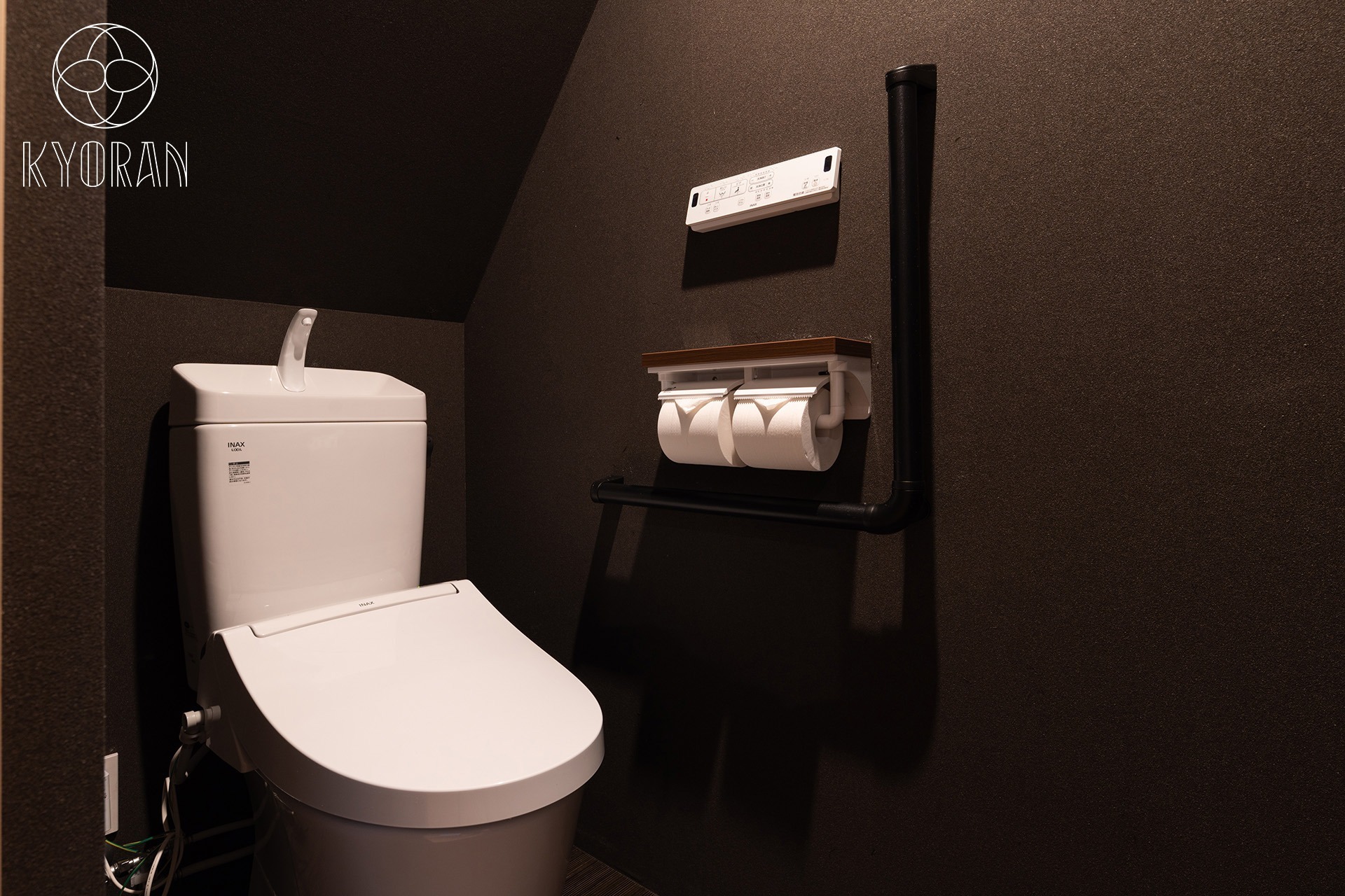 京都駅より徒歩6分、アクセス便利好立地、9名3LDK~贅沢を愉しむ雅な空間