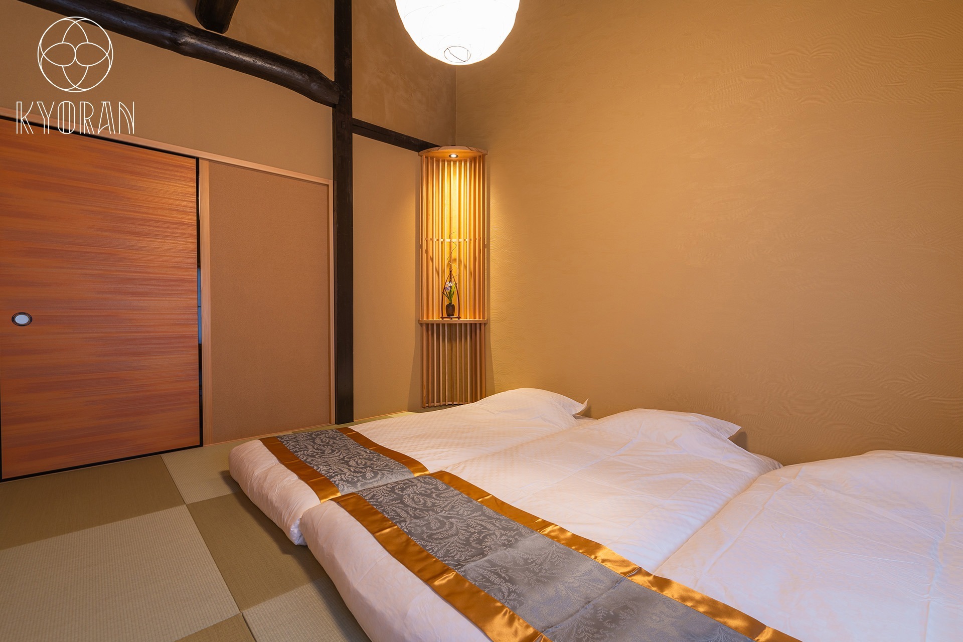 京都駅より徒歩6分、アクセス便利好立地、9名3LDK~贅沢を愉しむ雅な空間