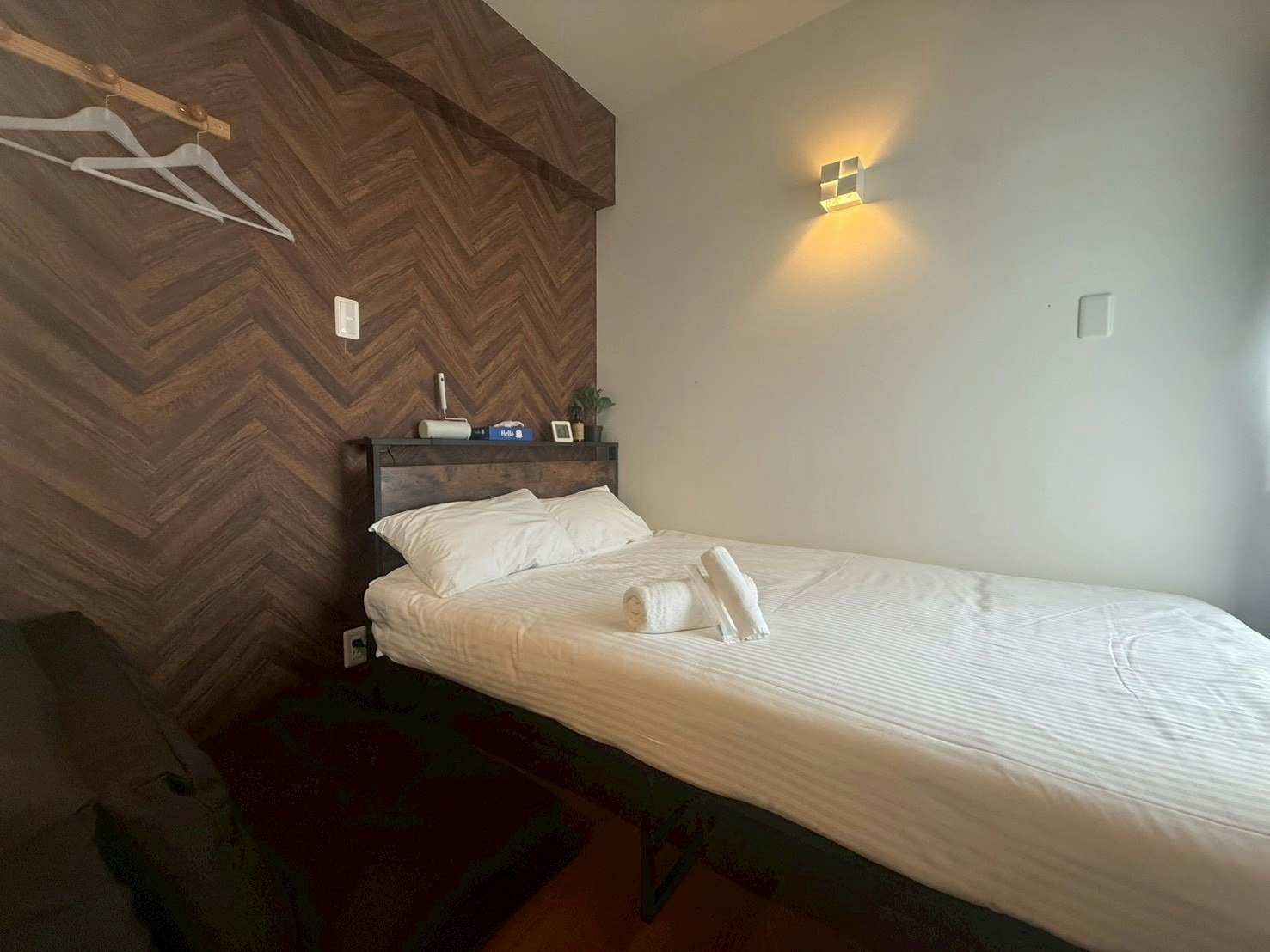 美栄橋駅から徒歩9分/泊ふ頭旅客ターミナルや国際通り徒歩圏内/那覇空港から車で10分/3名様宿泊可能