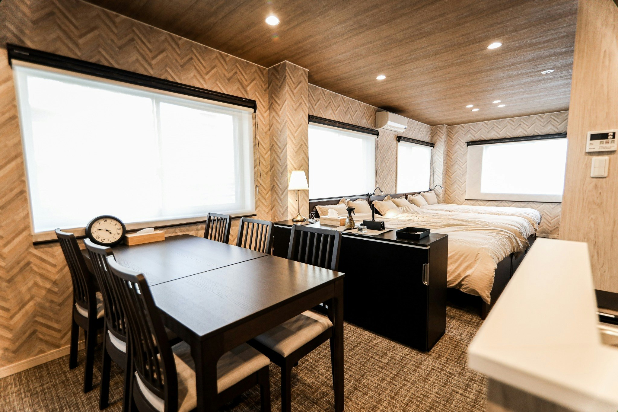 (F058)ディズニーリゾートや幕張メッセへも好立地 / 清潔感あるお部屋で5名宿泊#ROOM2