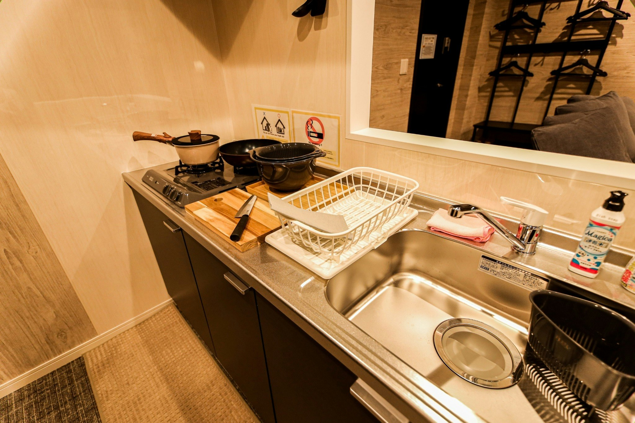 (F058)ディズニーリゾートや幕張メッセへも好立地 / 清潔感あるお部屋で5名宿泊#ROOM2